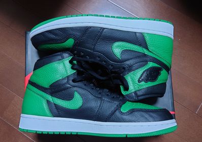 Nike Air Jordan 1 Retro High OG "Black/Pine Green" (2020)