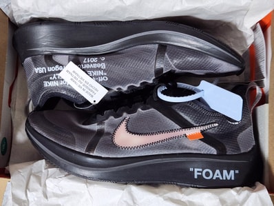 Off-White × Nike Zoom Fly "Black"