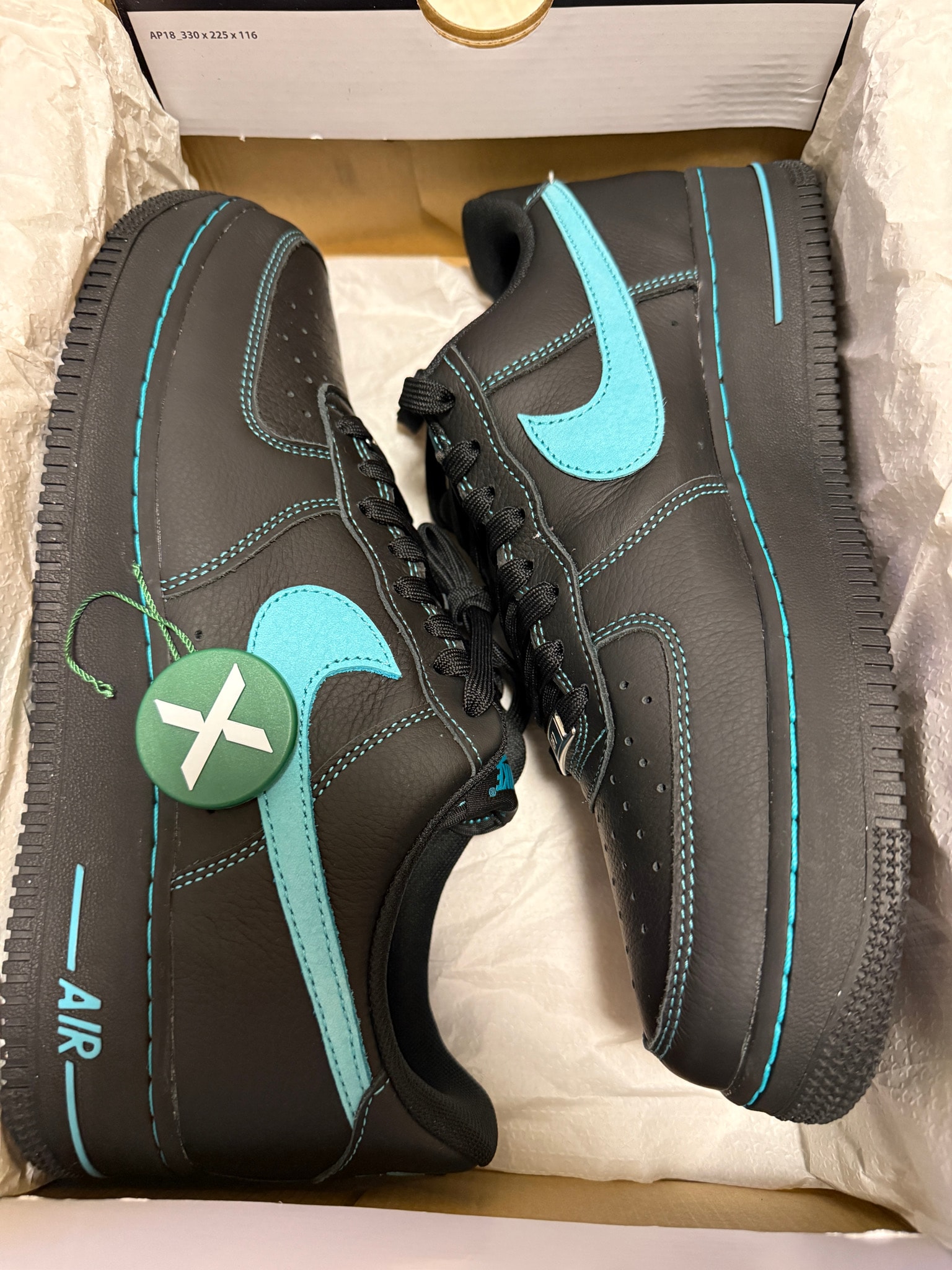 Nike Air Force 1 Low "Black Tiffany"