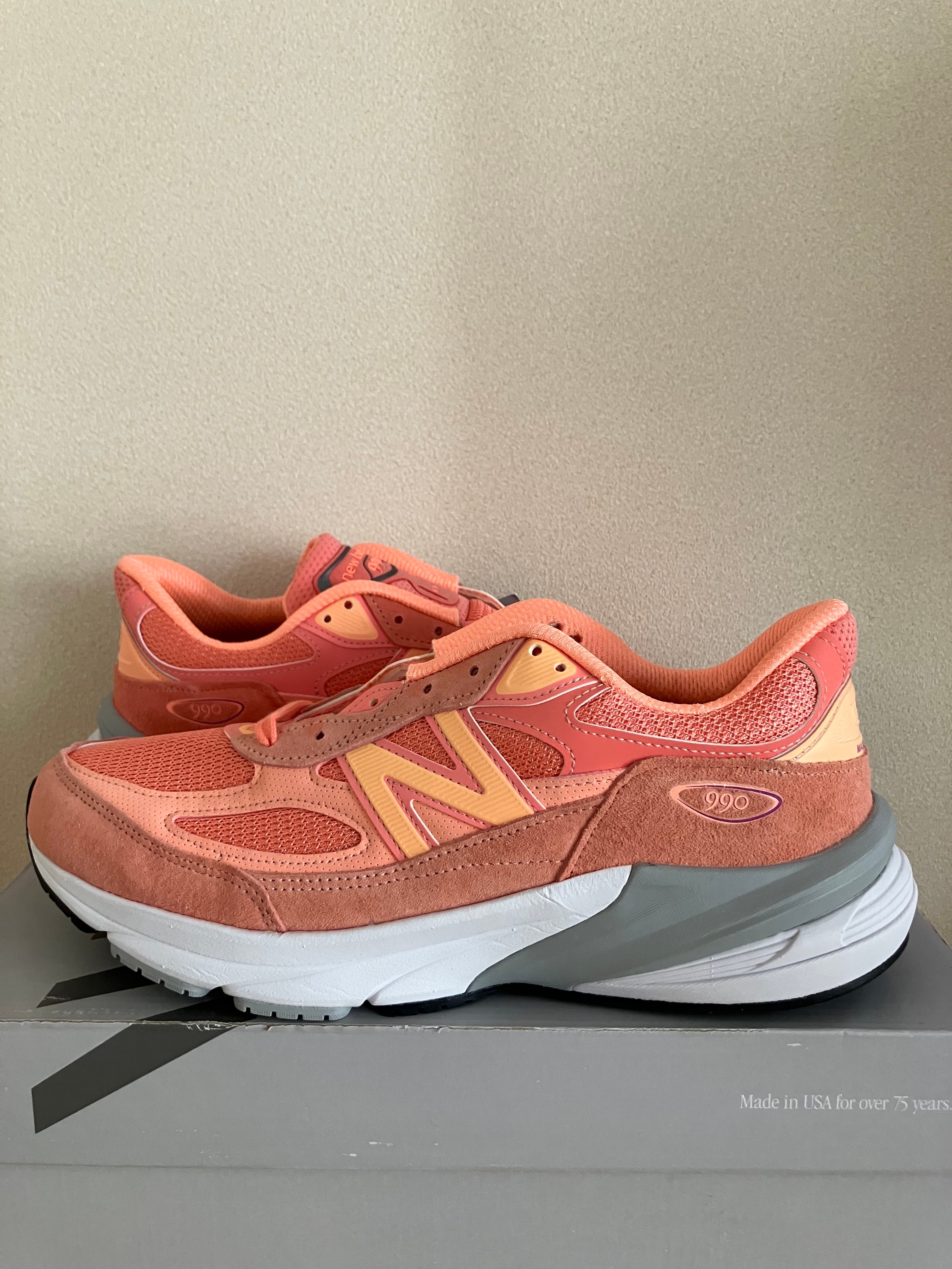 ニューバランス 990V6 "ピーチ"