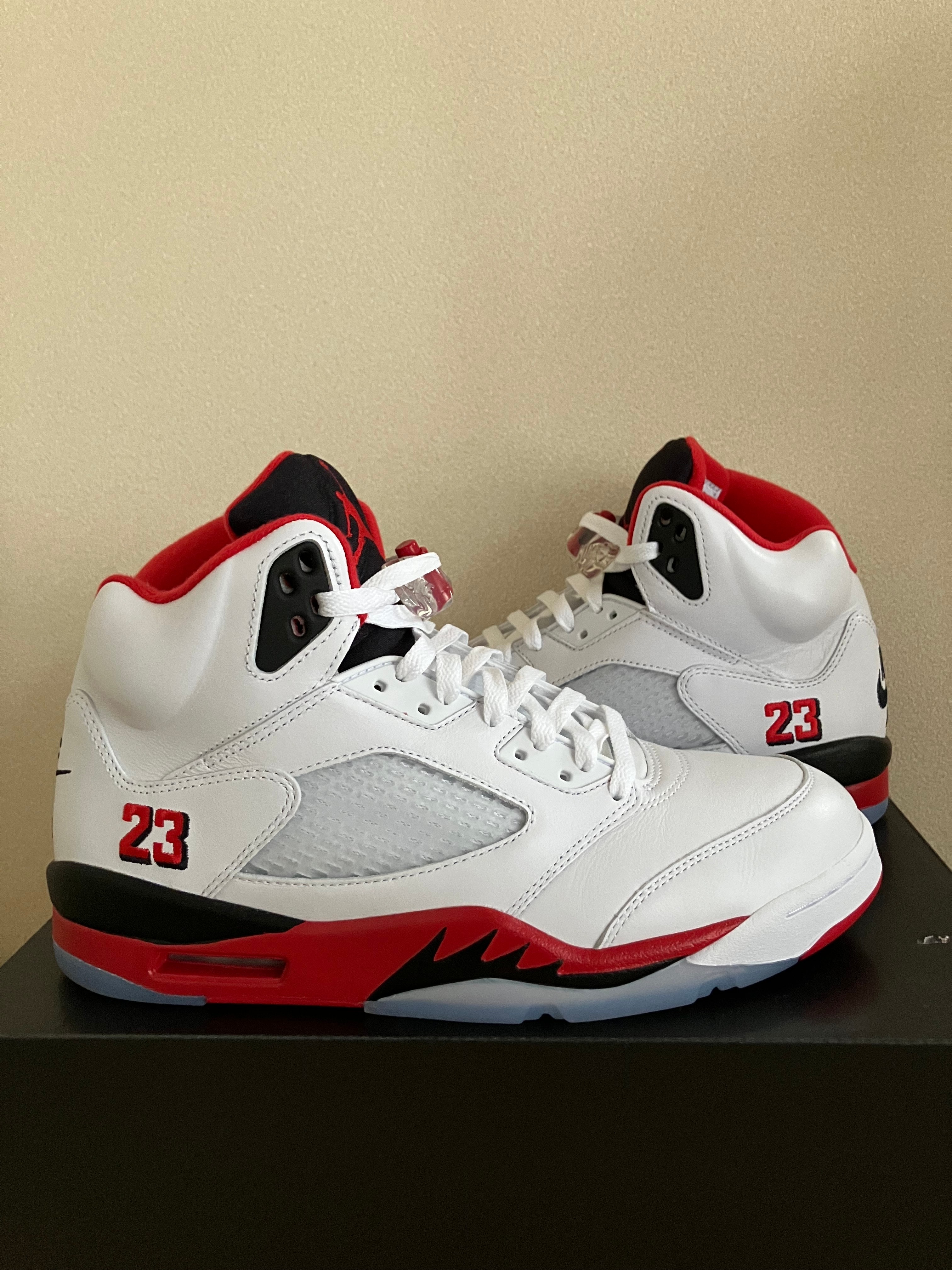 ナイキ エアジョーダン5 レトロ OG "ファイヤーレッド/ブラックタン" (2025)