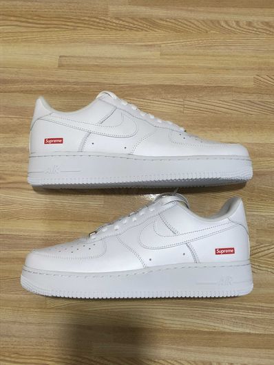Supreme × Nike Air Force 1 Low "White"