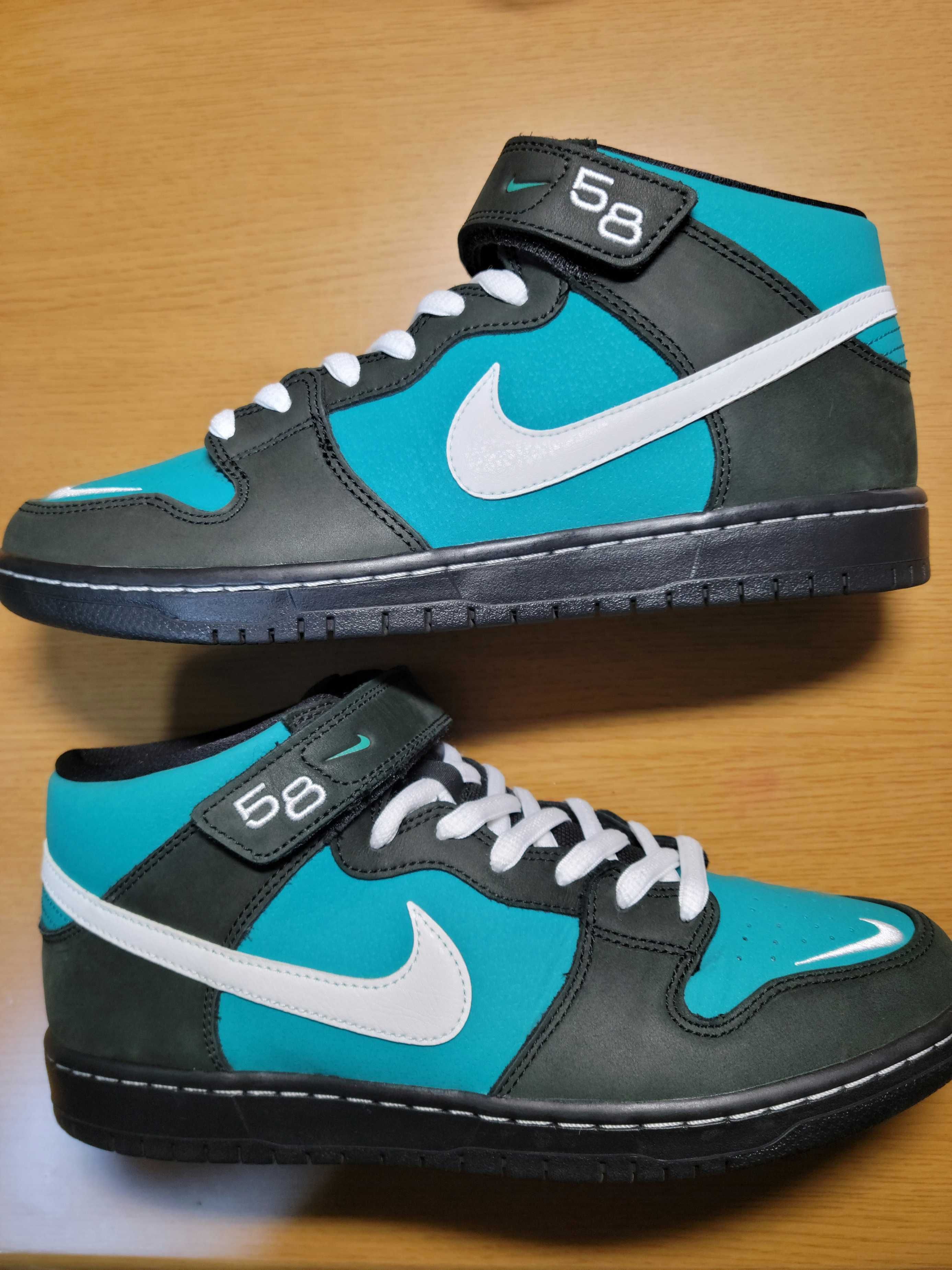 Nike SB Dunk Mid "Griffey"