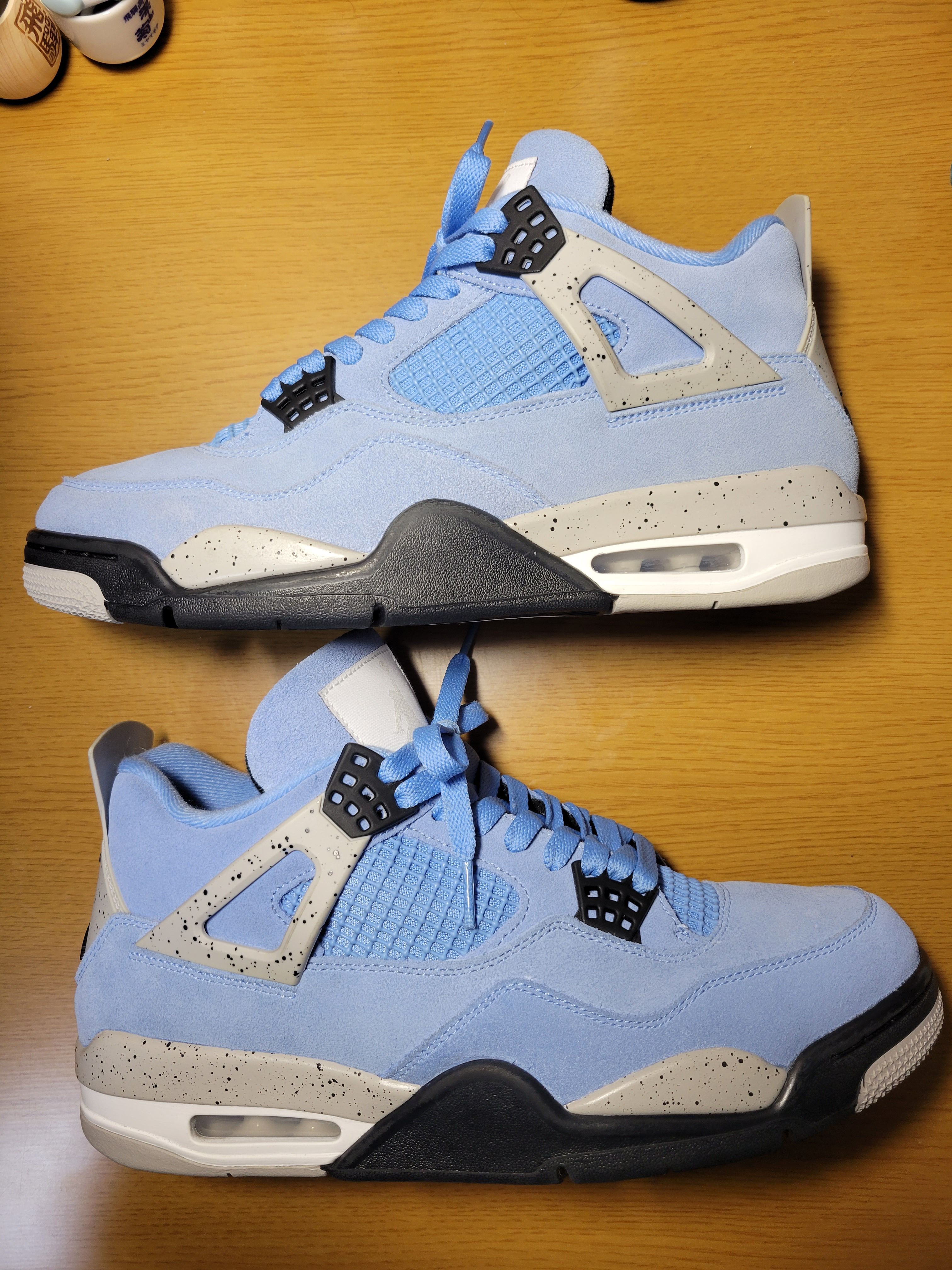 Nike Air Jordan 4 "University Blue"