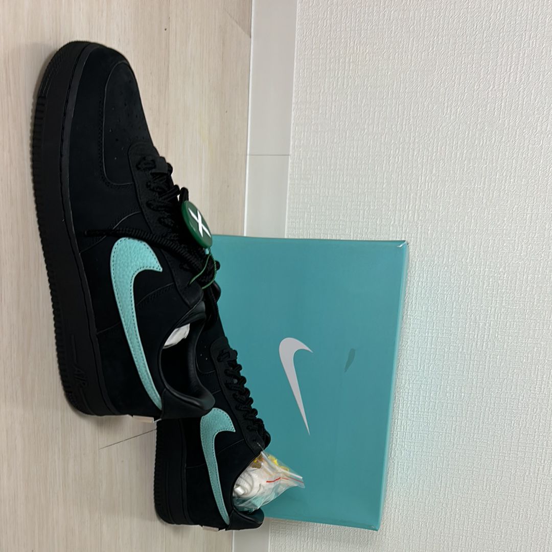 Tiffany & Co. × Nike Air Force 1 Low "1837"
