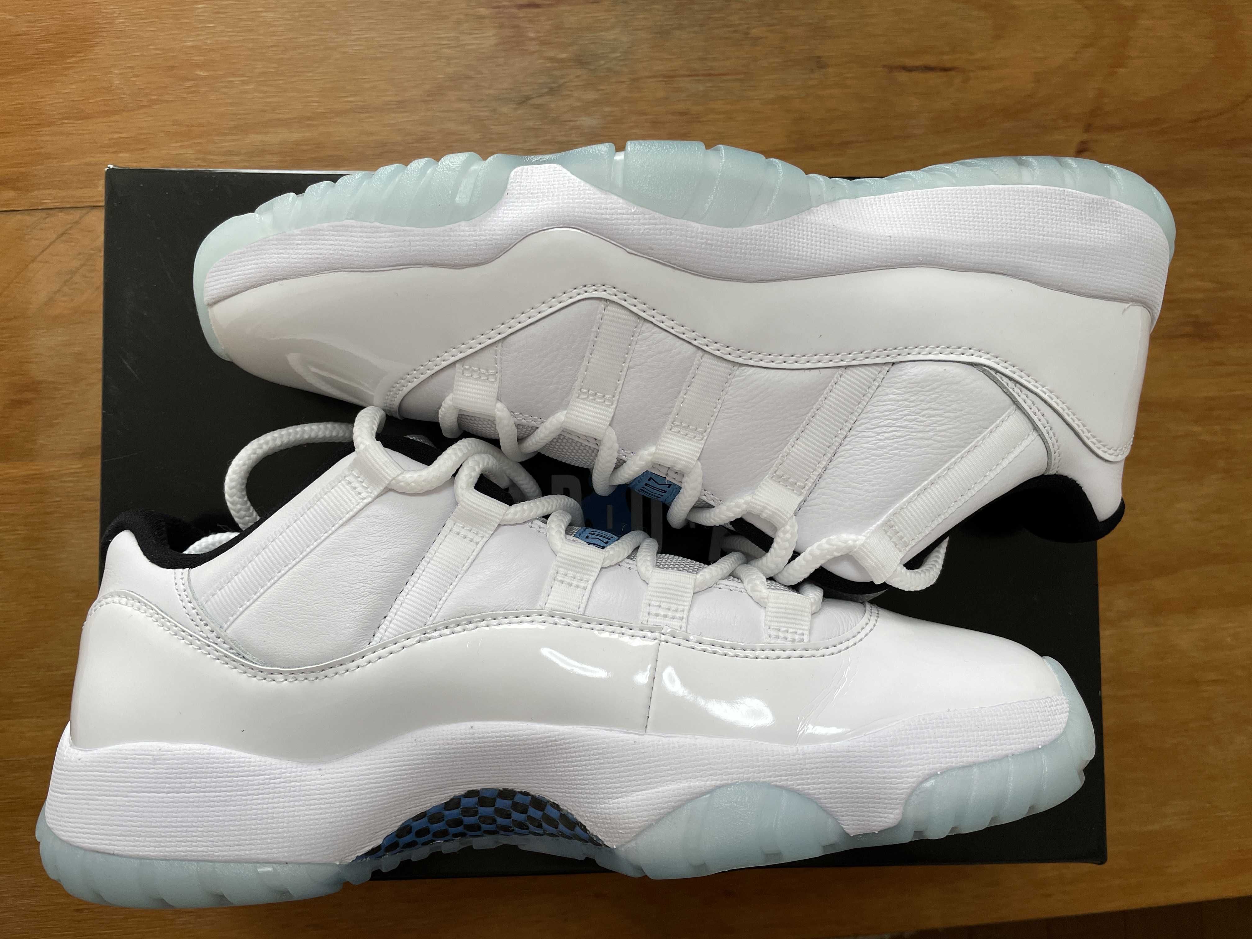 Nike Air Jordan 11 Low "Legend Blue"