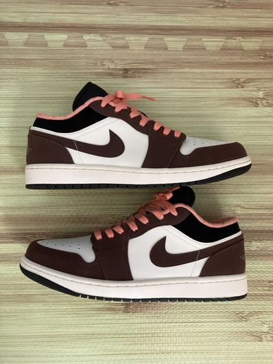 Nike Air Jordan 1 Low SE "Light Chocolate" / "Mocha Brown"