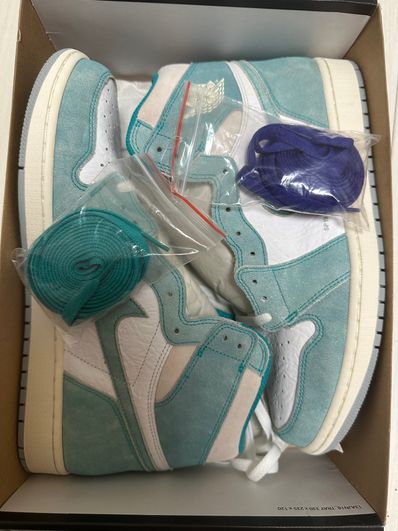 Nike Air Jordan 1 Retro High OG "Turbo Green"