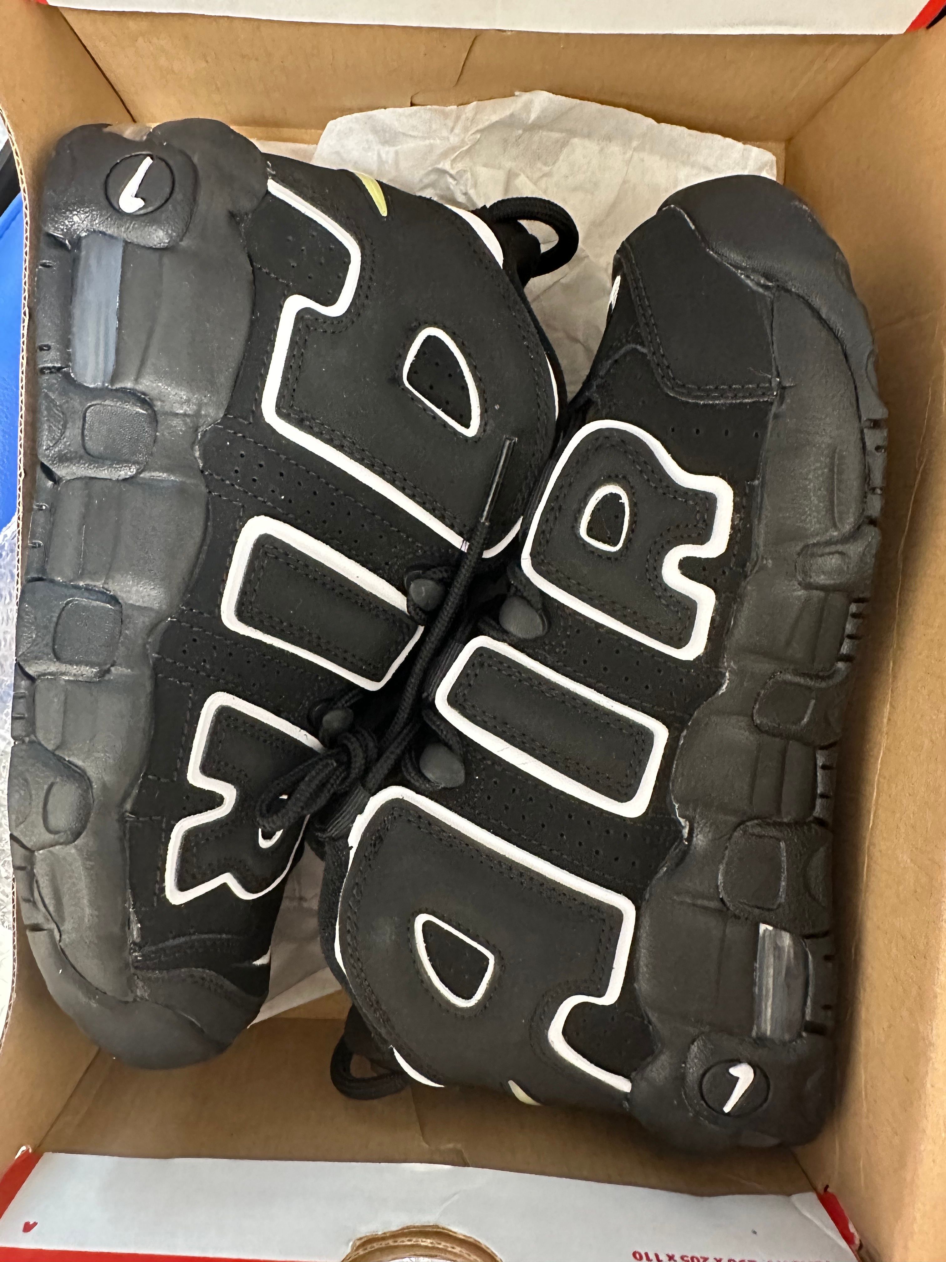 NIKE AIR MORE UPTEMPO GS "BLACK/WHITE"(2020)