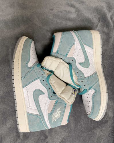 Nike Air Jordan 1 Retro High OG "Turbo Green"
