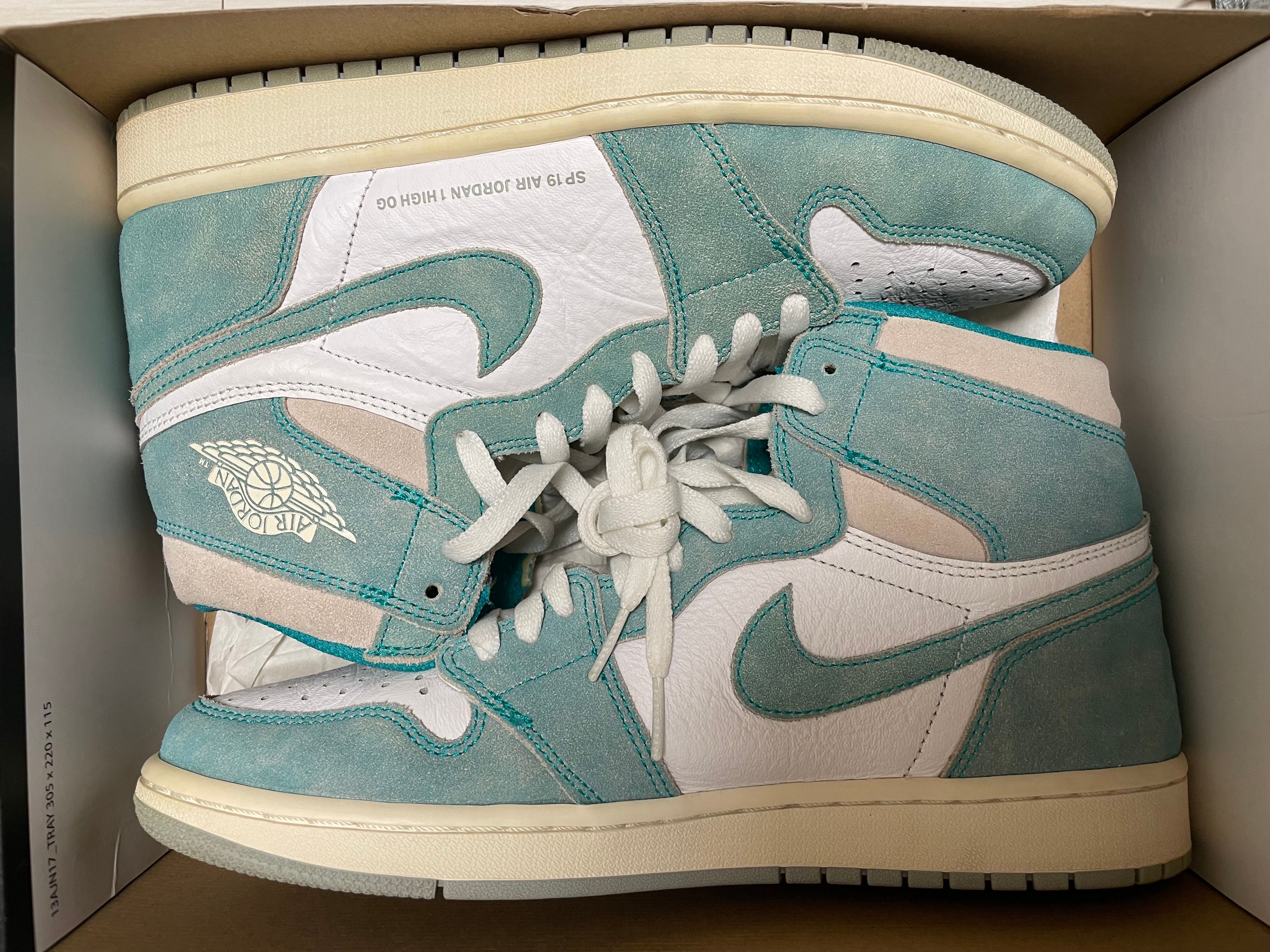 Nike Air Jordan 1 Retro High OG "Turbo Green"