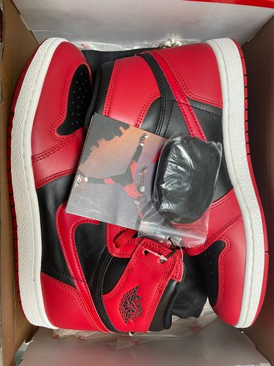 Nike Air Jordan 1 High ’85 "Varsity Red"