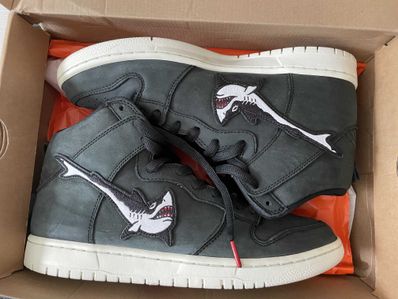 OSKI × Nike SB Shark Dunk High Pro "Black"