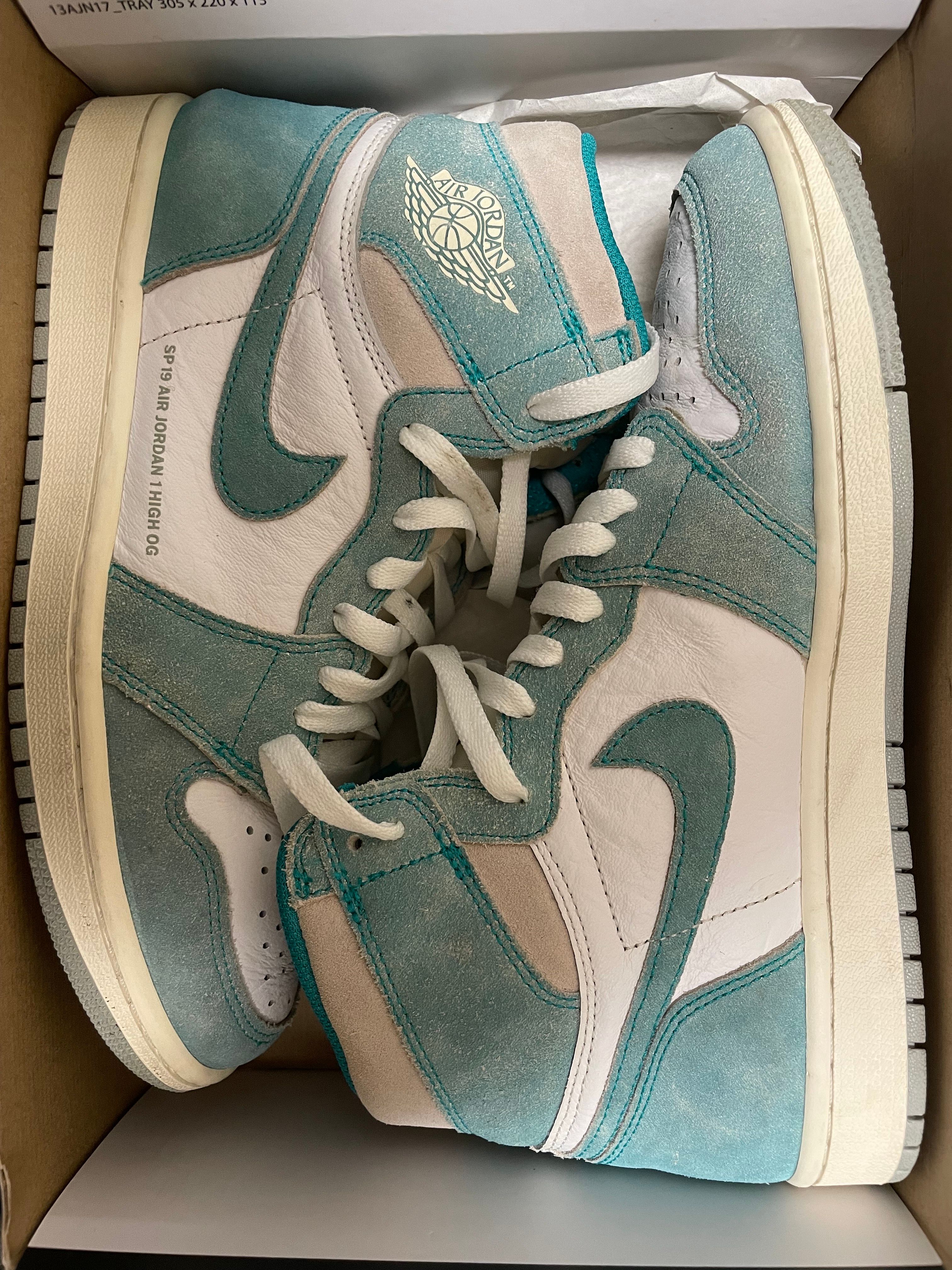 Nike Air Jordan 1 Retro High OG "Turbo Green"