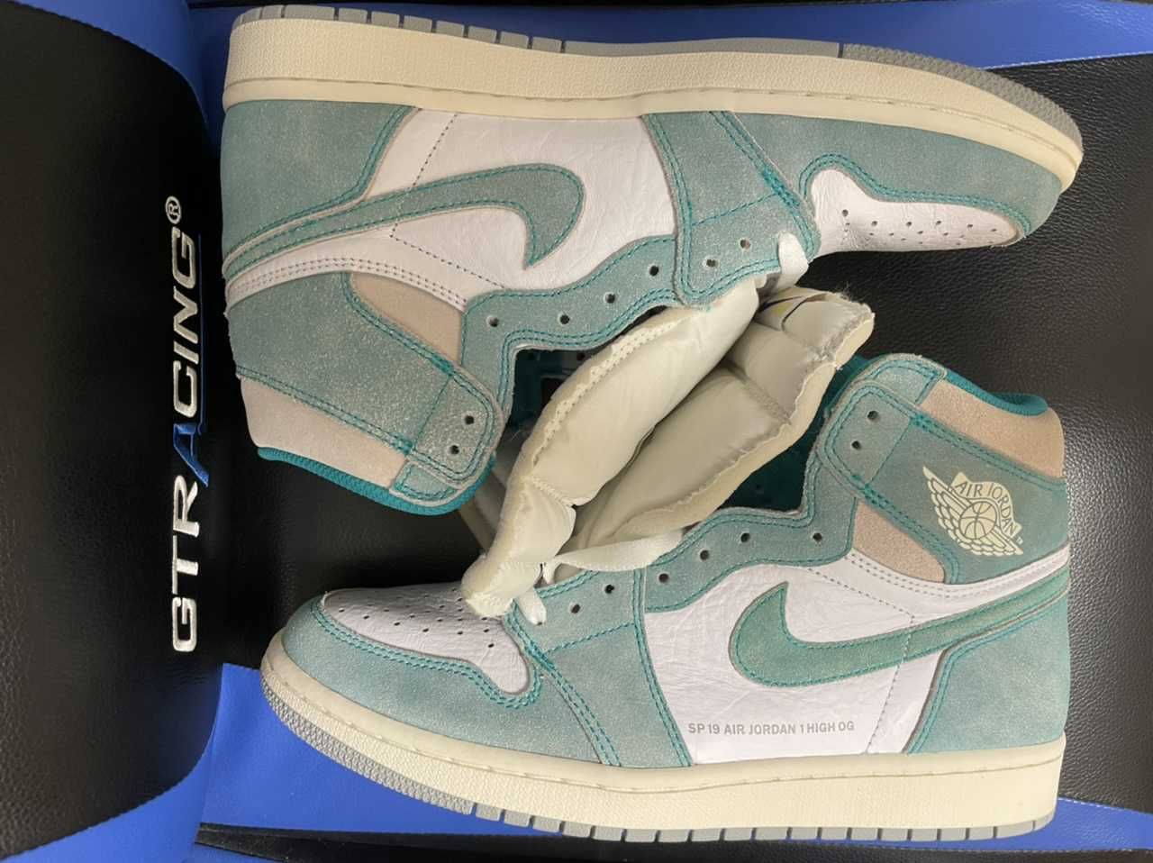 Nike Air Jordan 1 Retro High OG "Turbo Green"