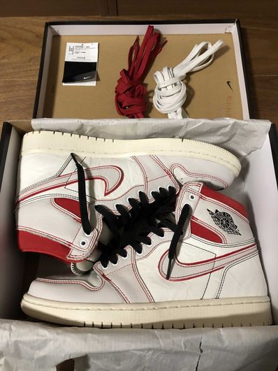 Nike Air Jordan 1 Retro High OG "Sail/University Red"