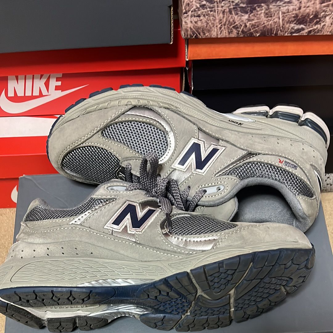 New Balance 2002R "Gray"