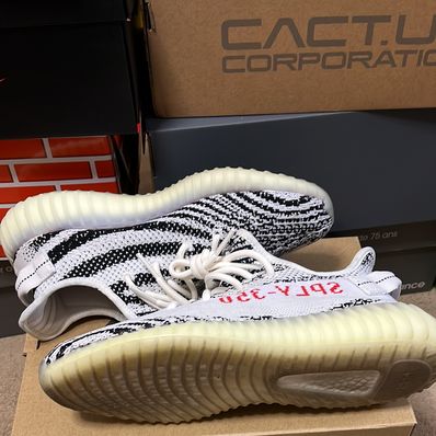 Adidas yeezy zebra shop original japan
