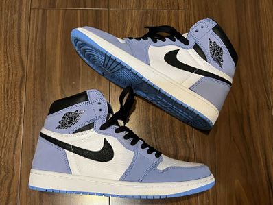 Nike Air Jordan 1 High OG "University Blue"