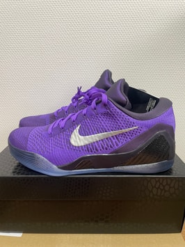 ナイキ コービー9 エリート ロー プロトロ "ムーンウォーカー"