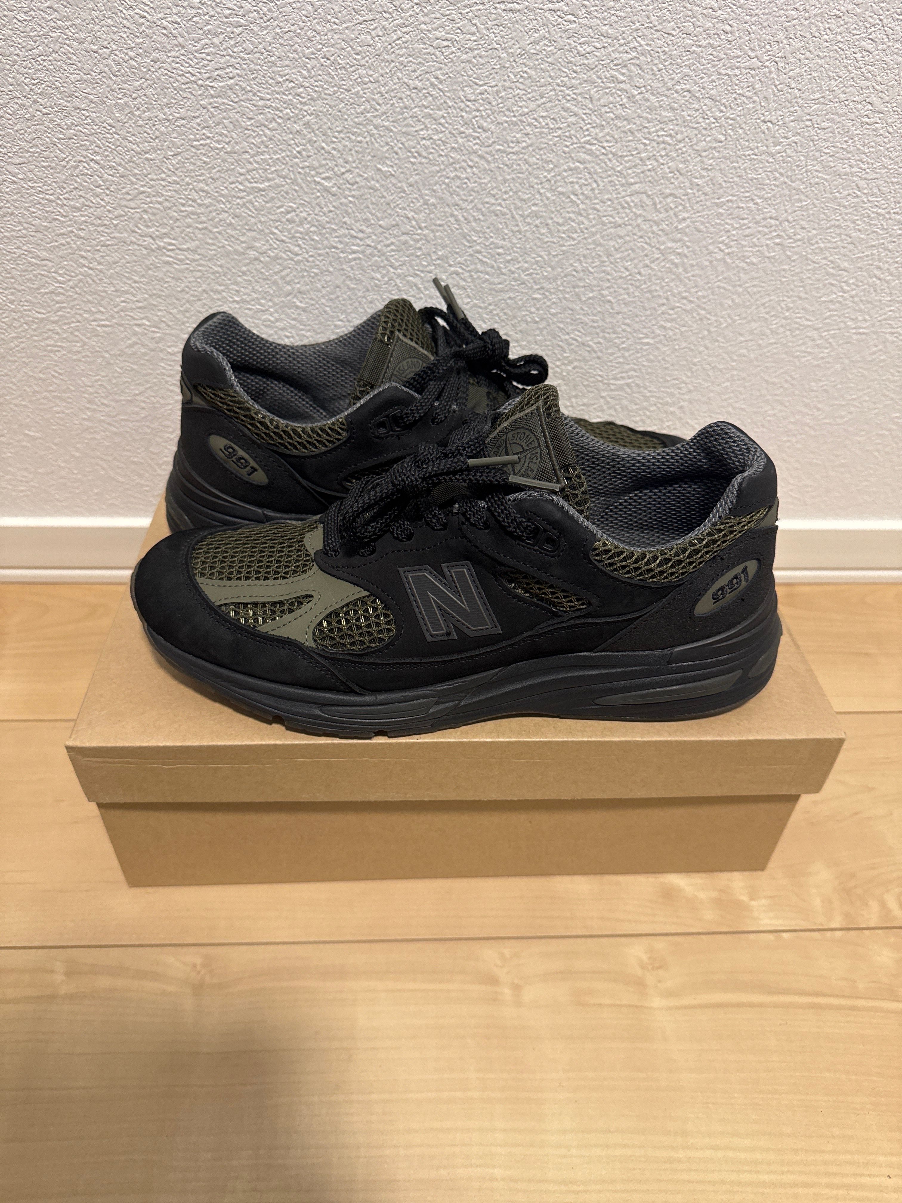 Stone Island × New Balance 991V2 "Black"