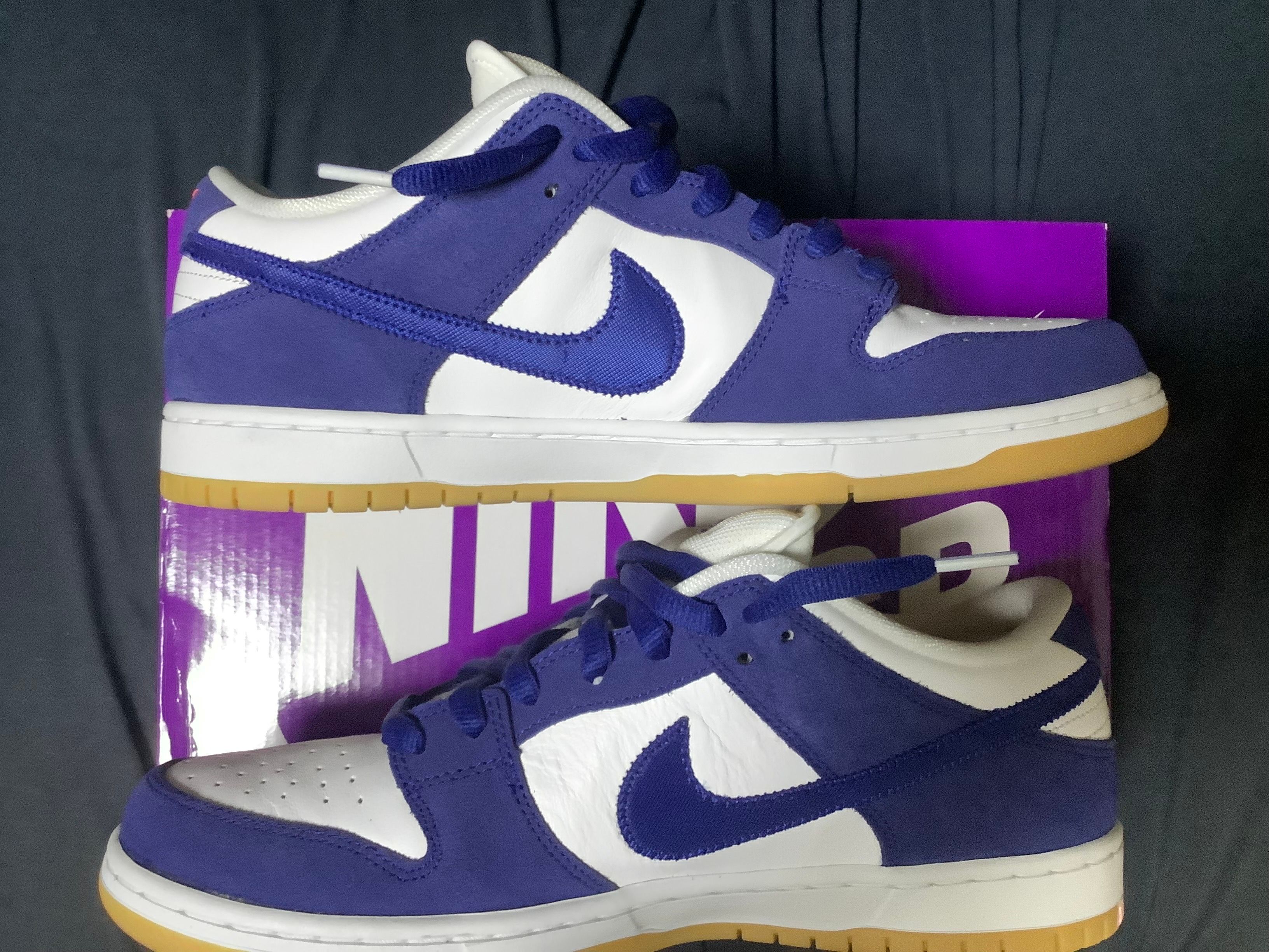 Nike SB Dunk Low "Los Angeles Dodgers/Deep Royal Blue"