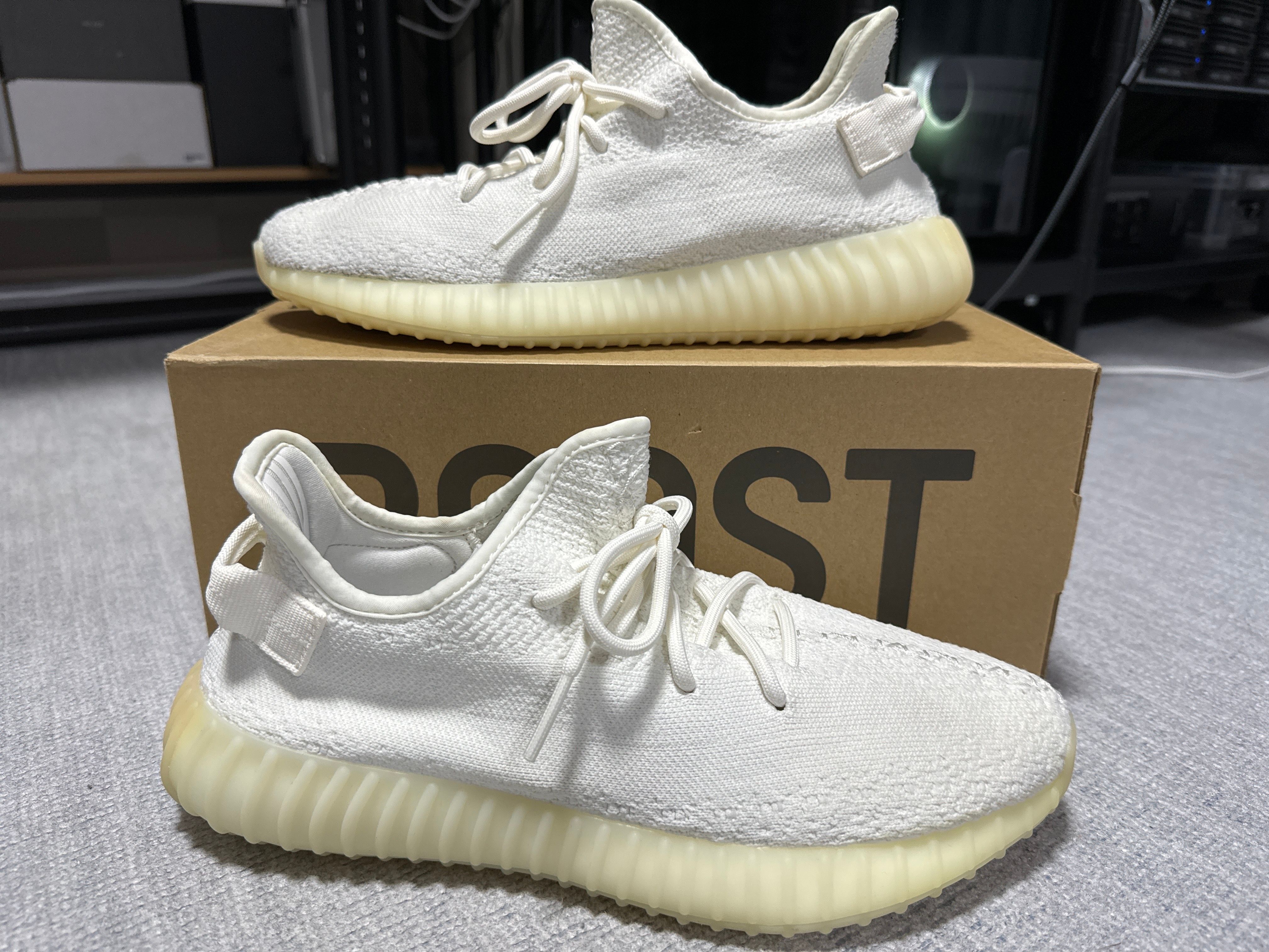 adidas YEEZY Boost 350 V2 "Cream White"