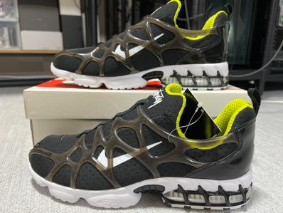 Stussy x Nike Air Zoom Kukini "Black/White/Bright Cactus"