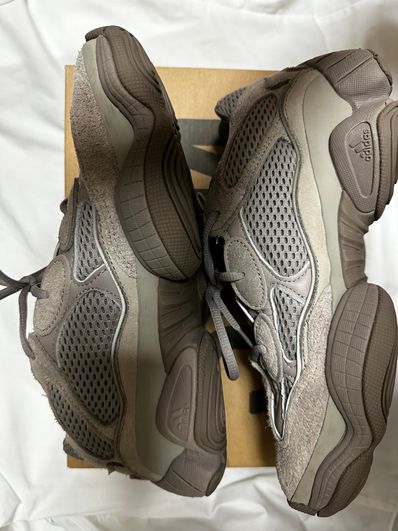 adidas Yeezy 500 "Ash Grey"