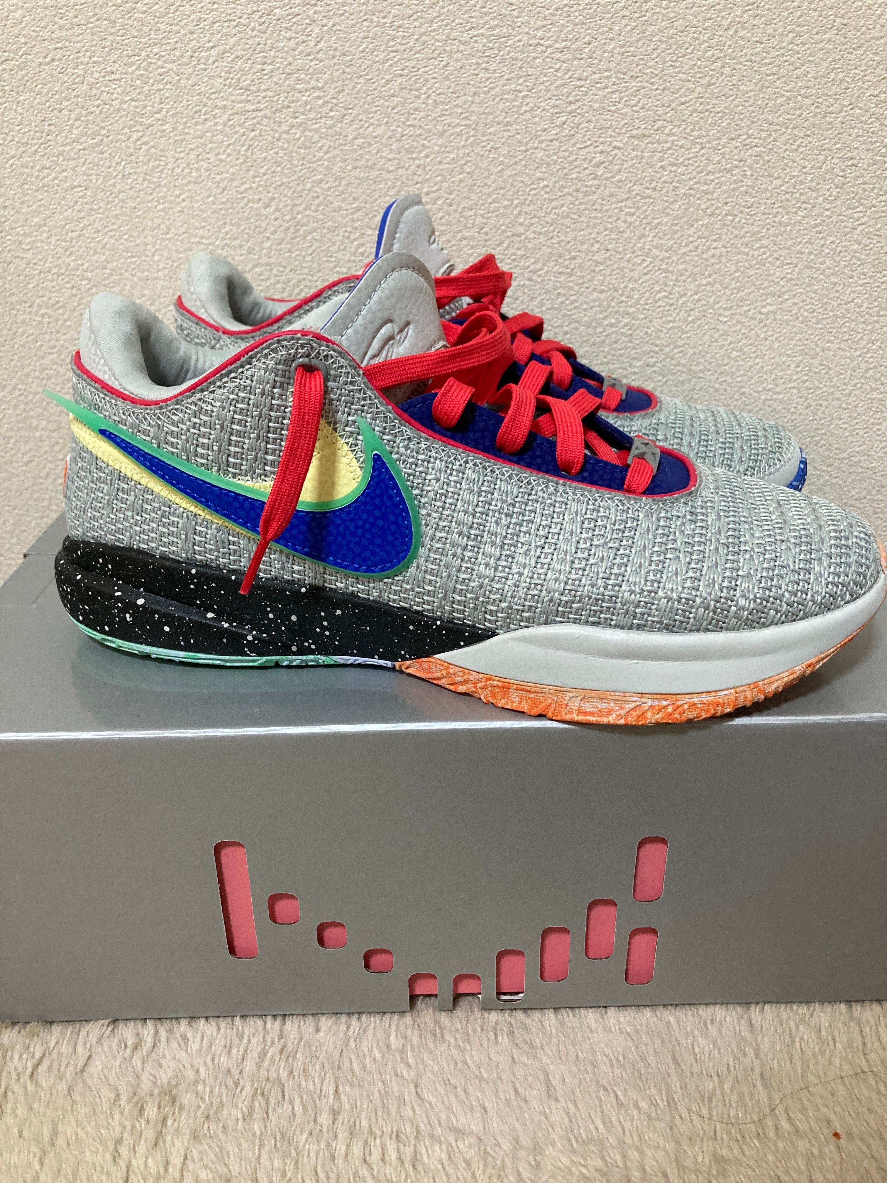 Nike LeBron 20 "Nike Lifer"