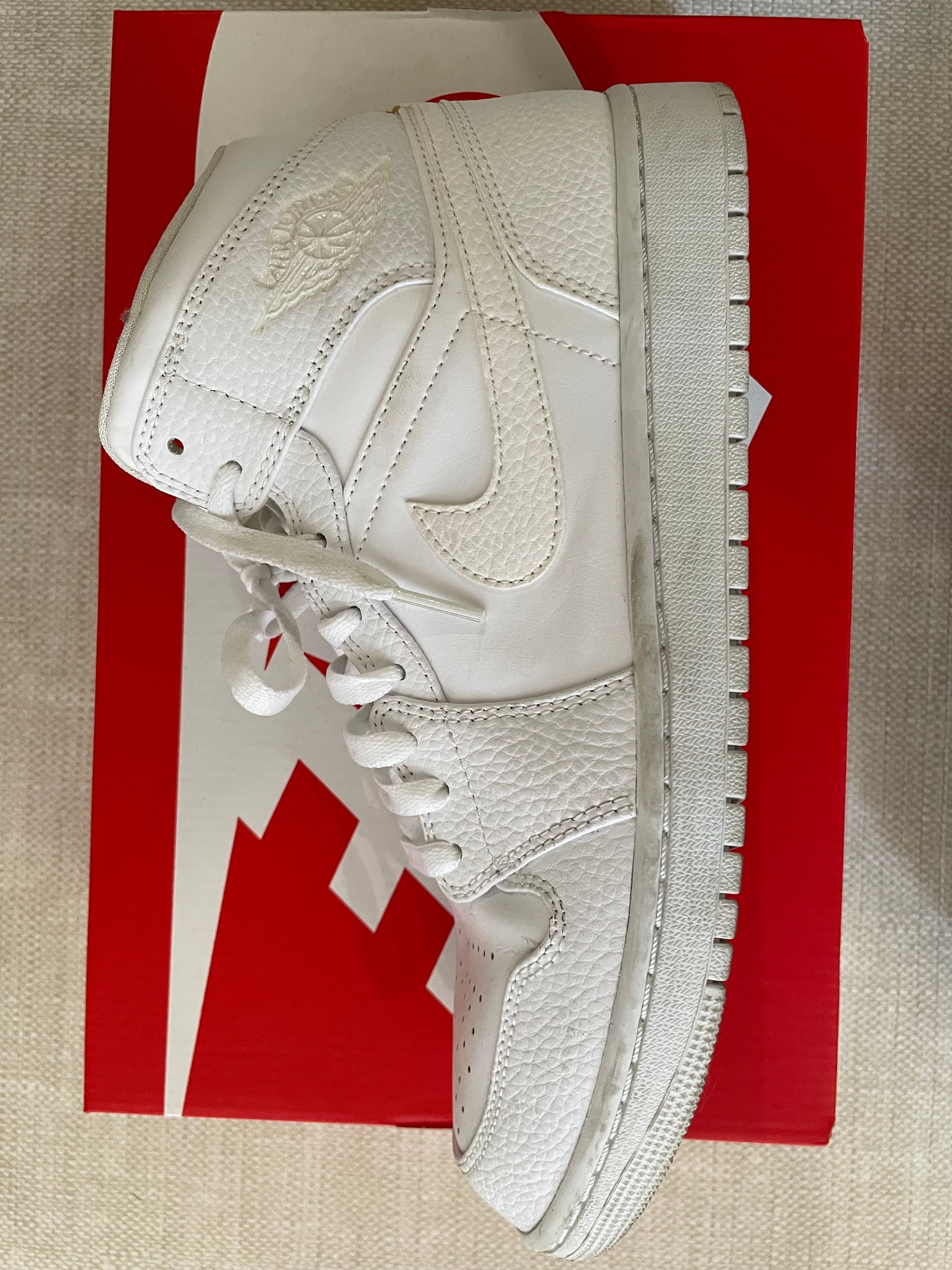 Nike Air Jordan 1 Mid "Triple White"(2020)