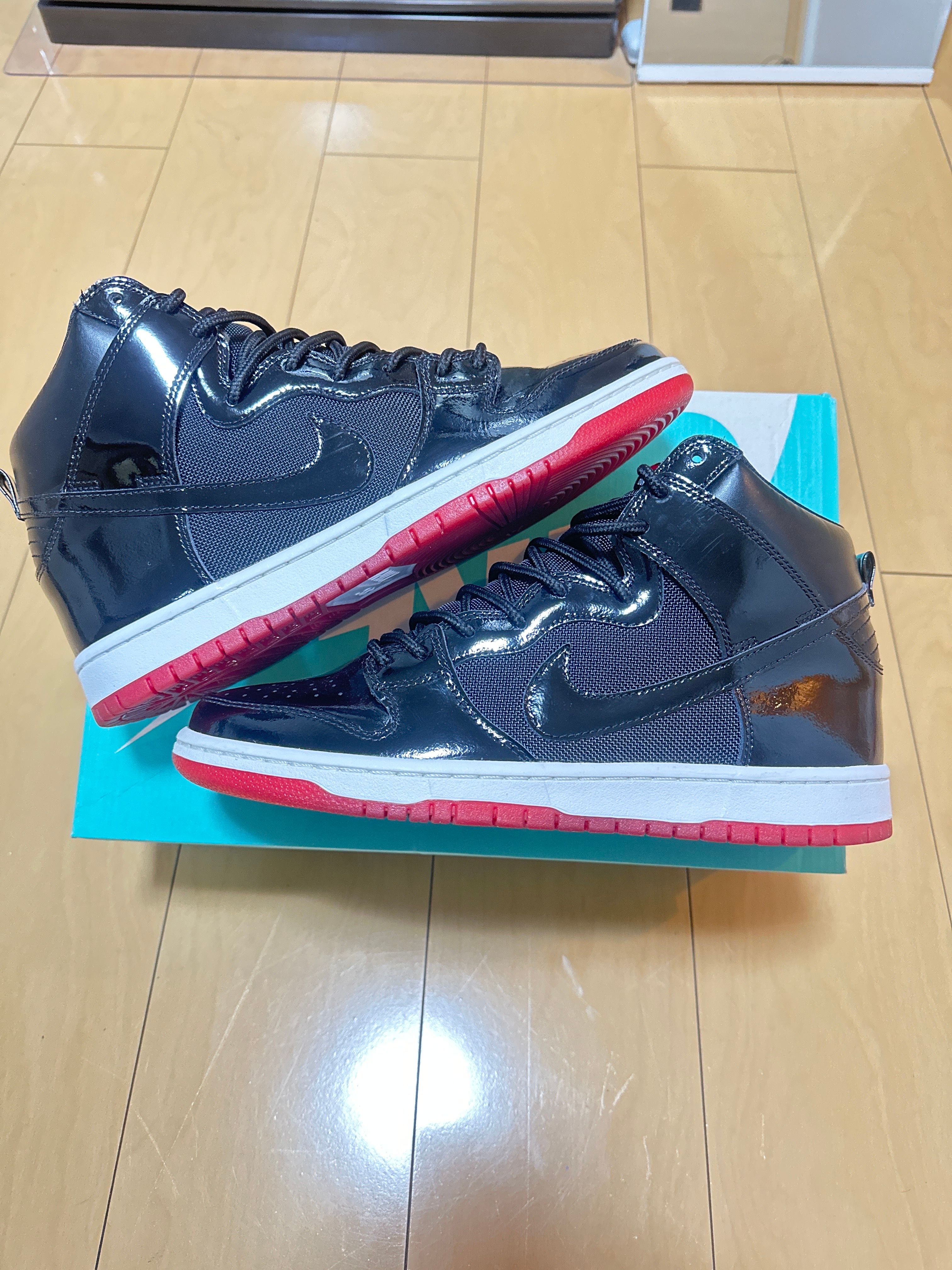 Nike SB Dunk High "Bred"