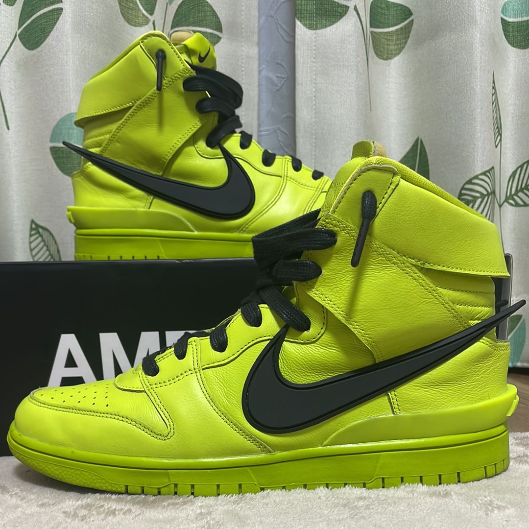 AMBUSH × NIKE DUNK HIGH "FLASH LIME"