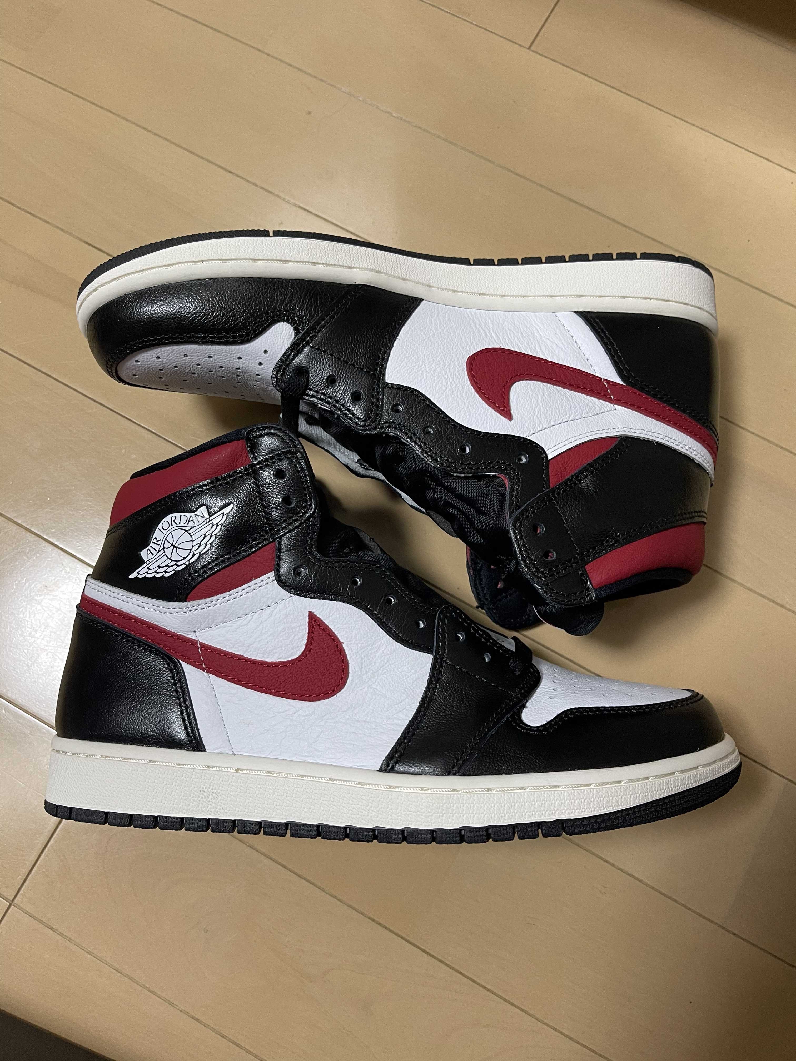 Nike Air Jordan 1 Retro High "Black/White/Sail/Gym Red"    