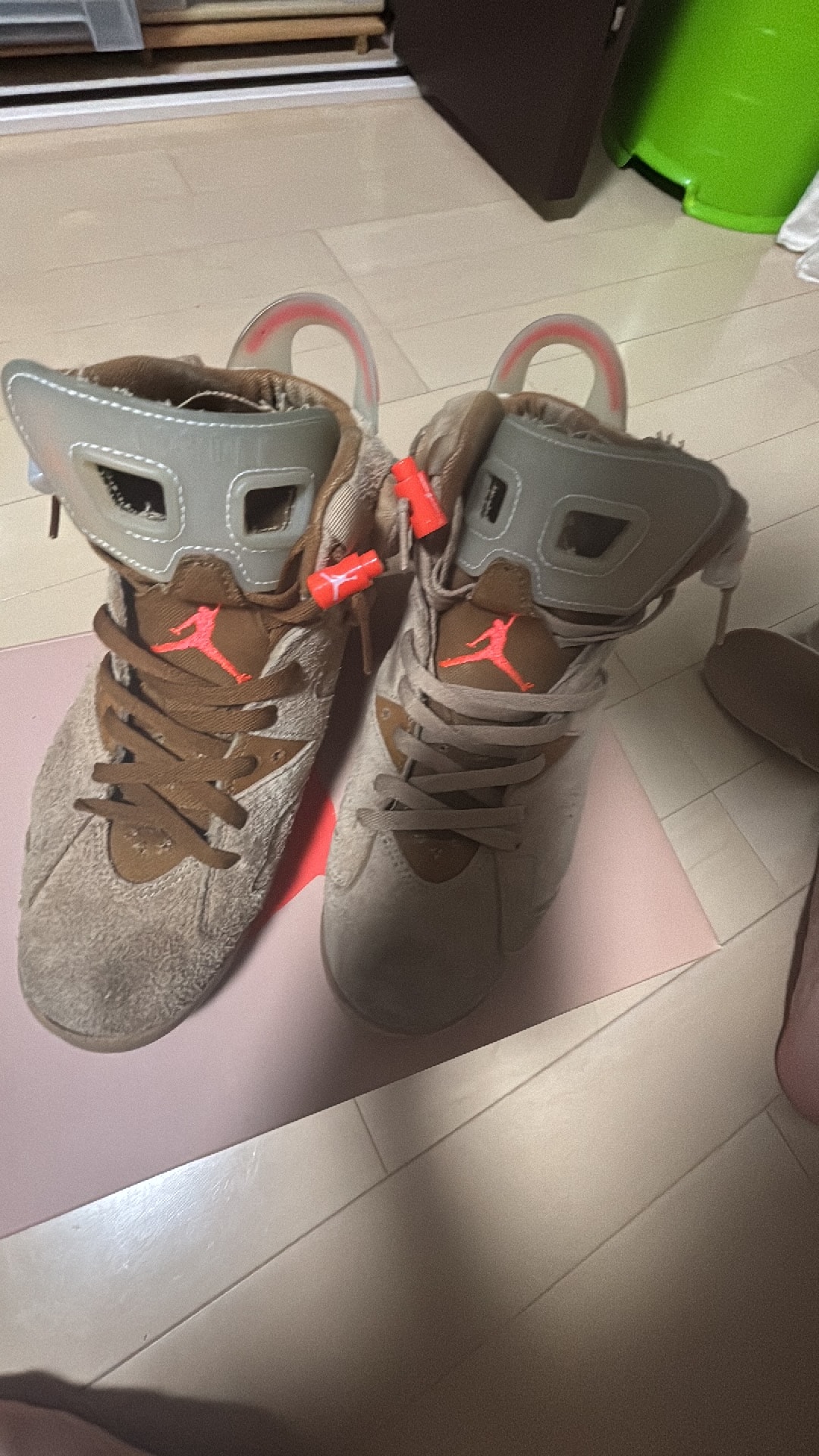 Travis Scott × Nike Air Jordan 6 "British Khaki"
