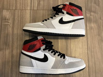 Nike Air Jordan 1 High OG "White/Black/Light Smoke Grey"