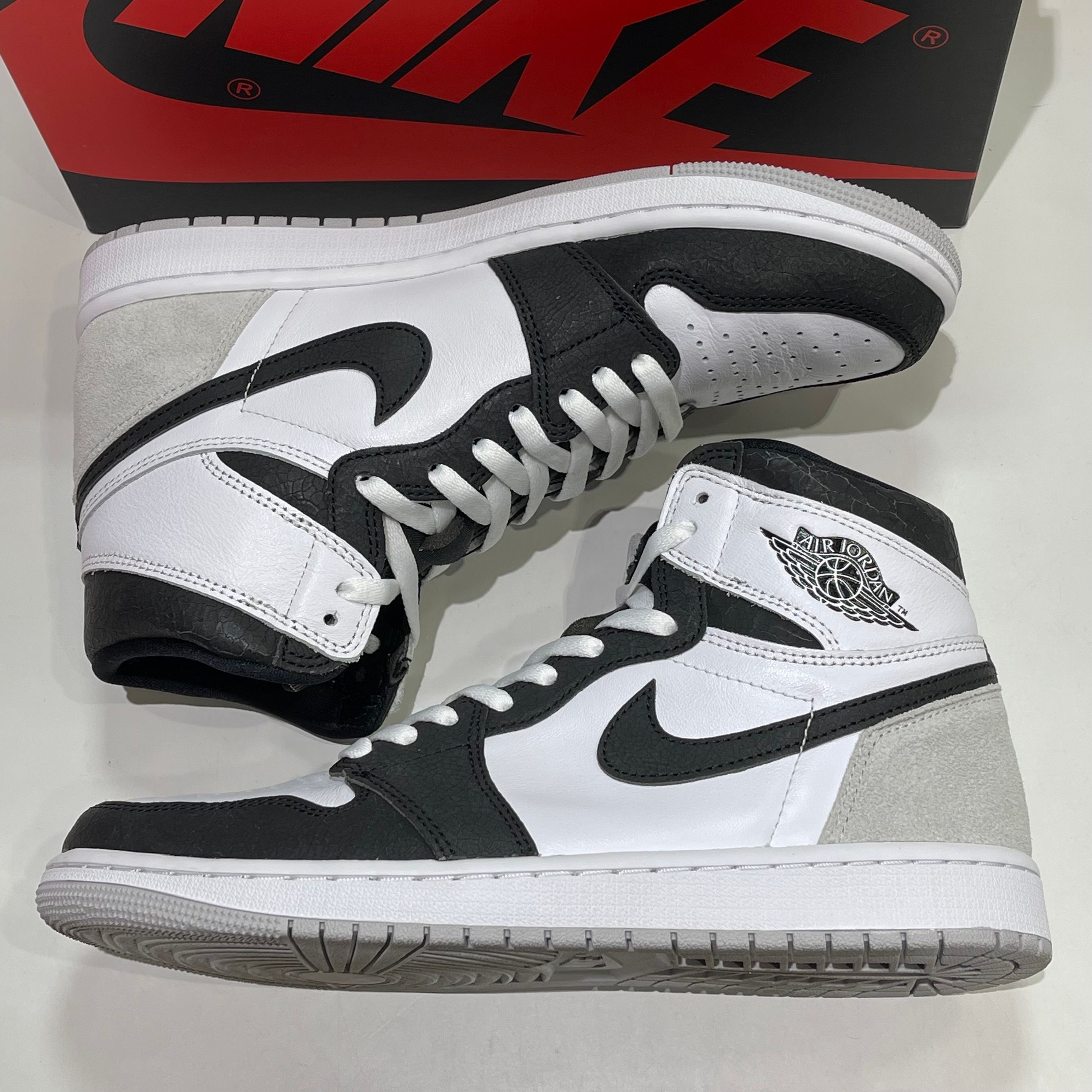 Nike Air Jordan 1 High OG "Bleached Coral"