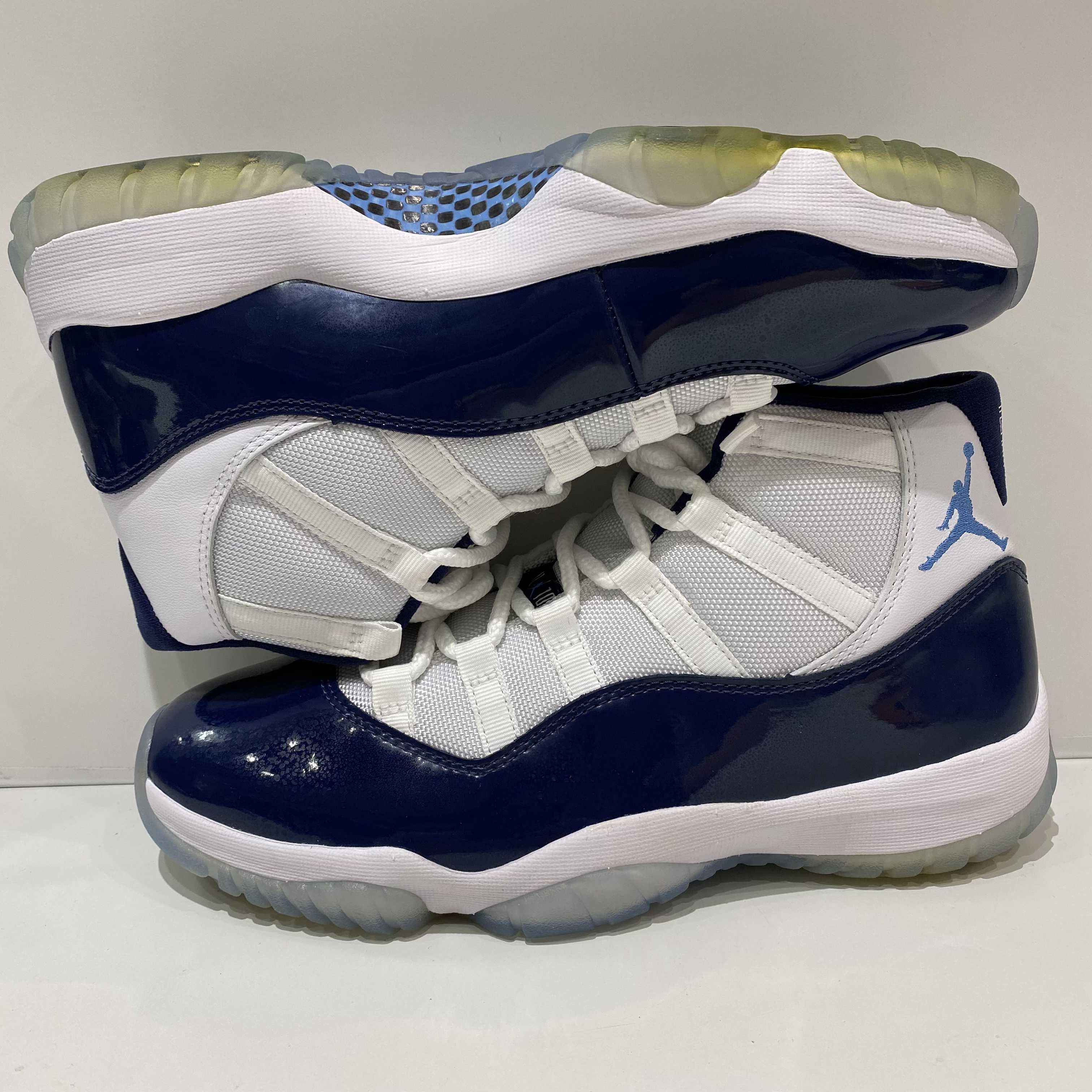 Nike Air Jordan 11 Retro "UNC Win Like 82"