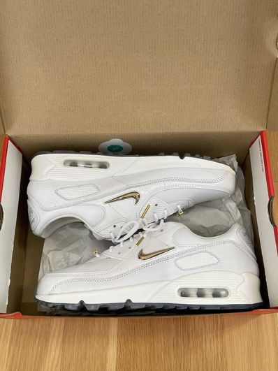 NIKE AIR MAX 90 "PIRATE RADIO"