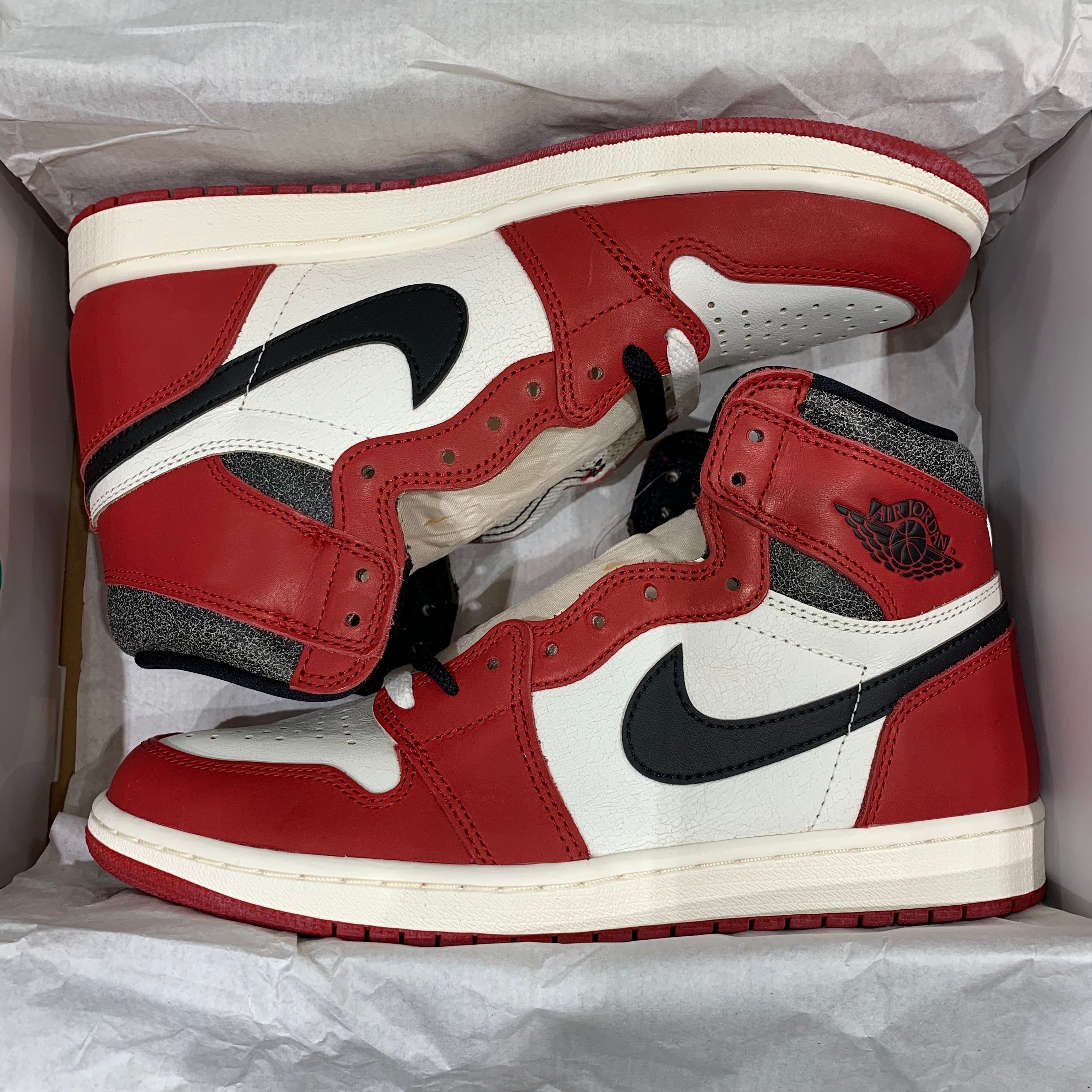 Nike Air Jordan 1 High OG "Lost & Found/Chicago"
