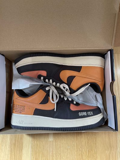 Nike Air Force 1 Low Gore-Tex "Brown/Hot Curry"