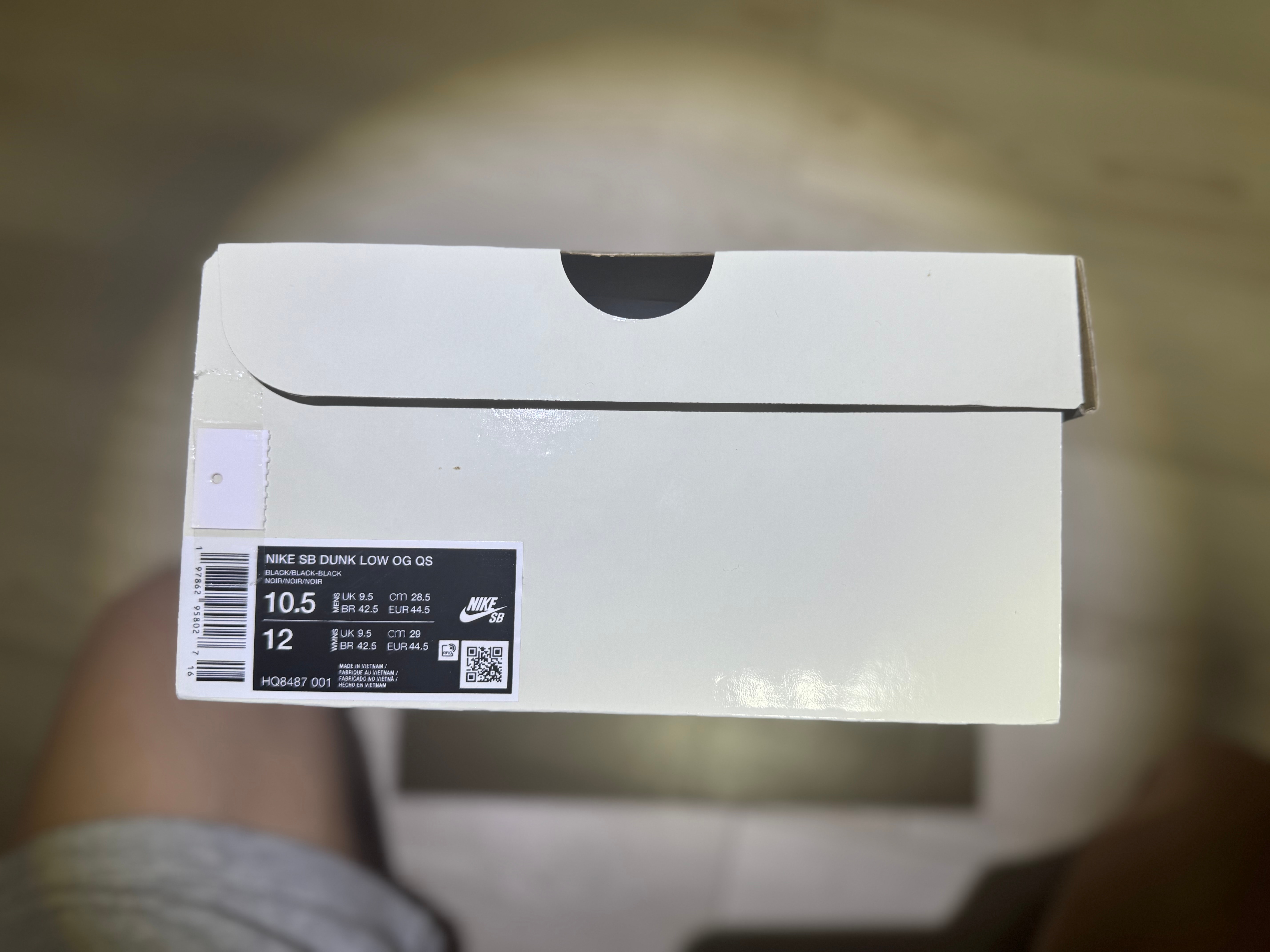 Supreme × Nike SB Dunk Low "Black" (25FW Week2)