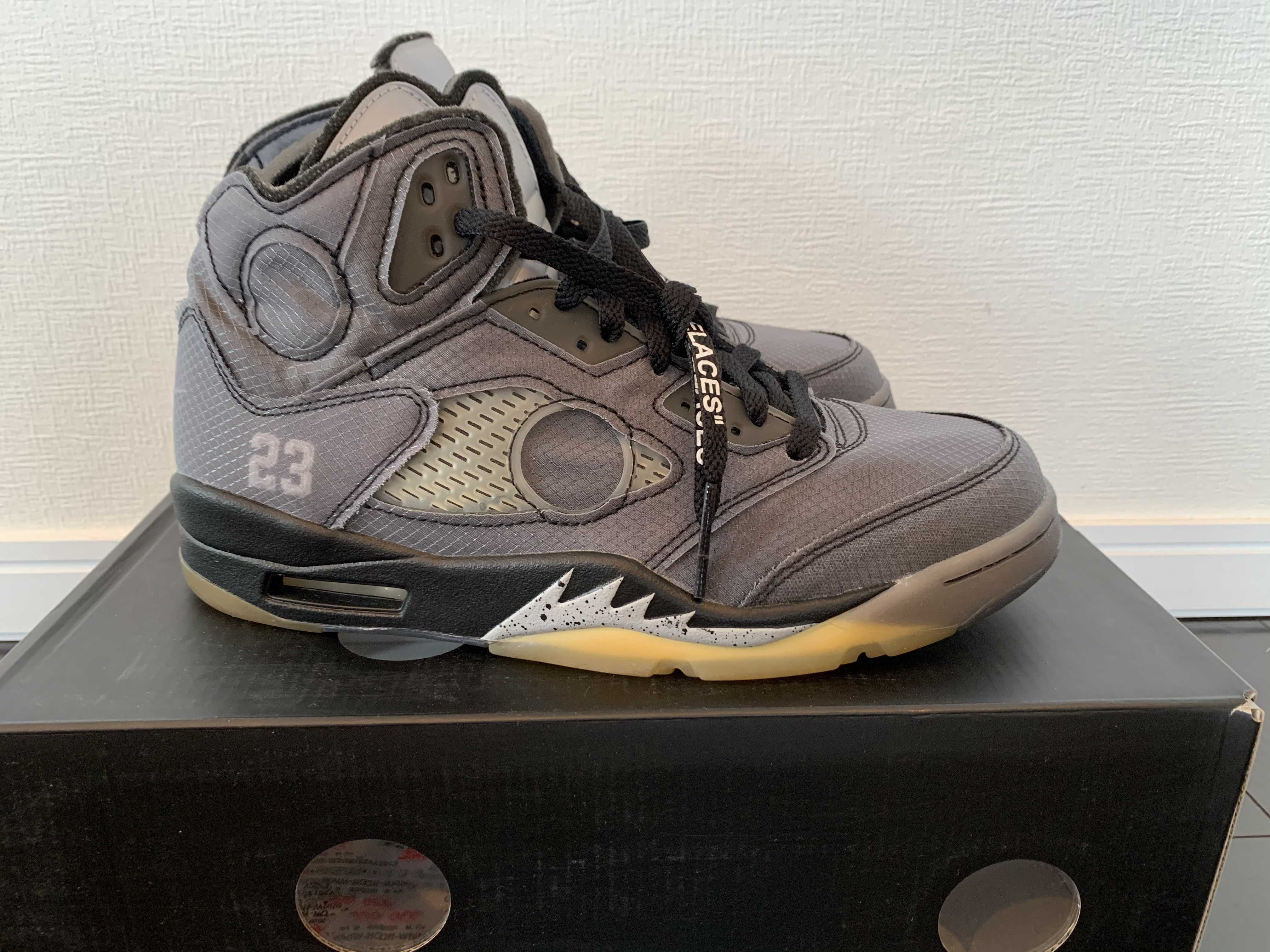 Off-White × Nike Air Jordan 5 "Black/Muslin/Fire Red"