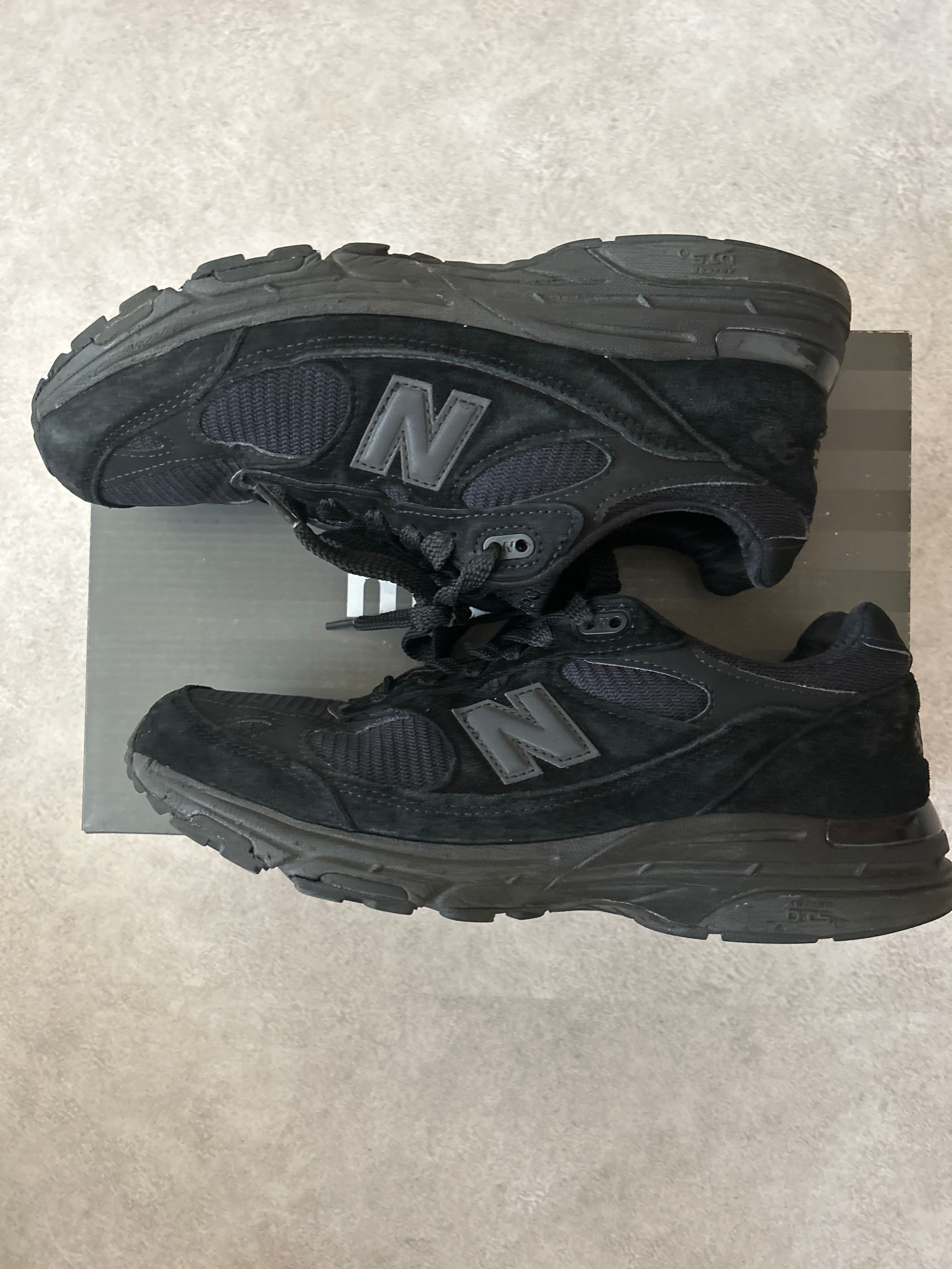 New Balance 993 "Triple Black"