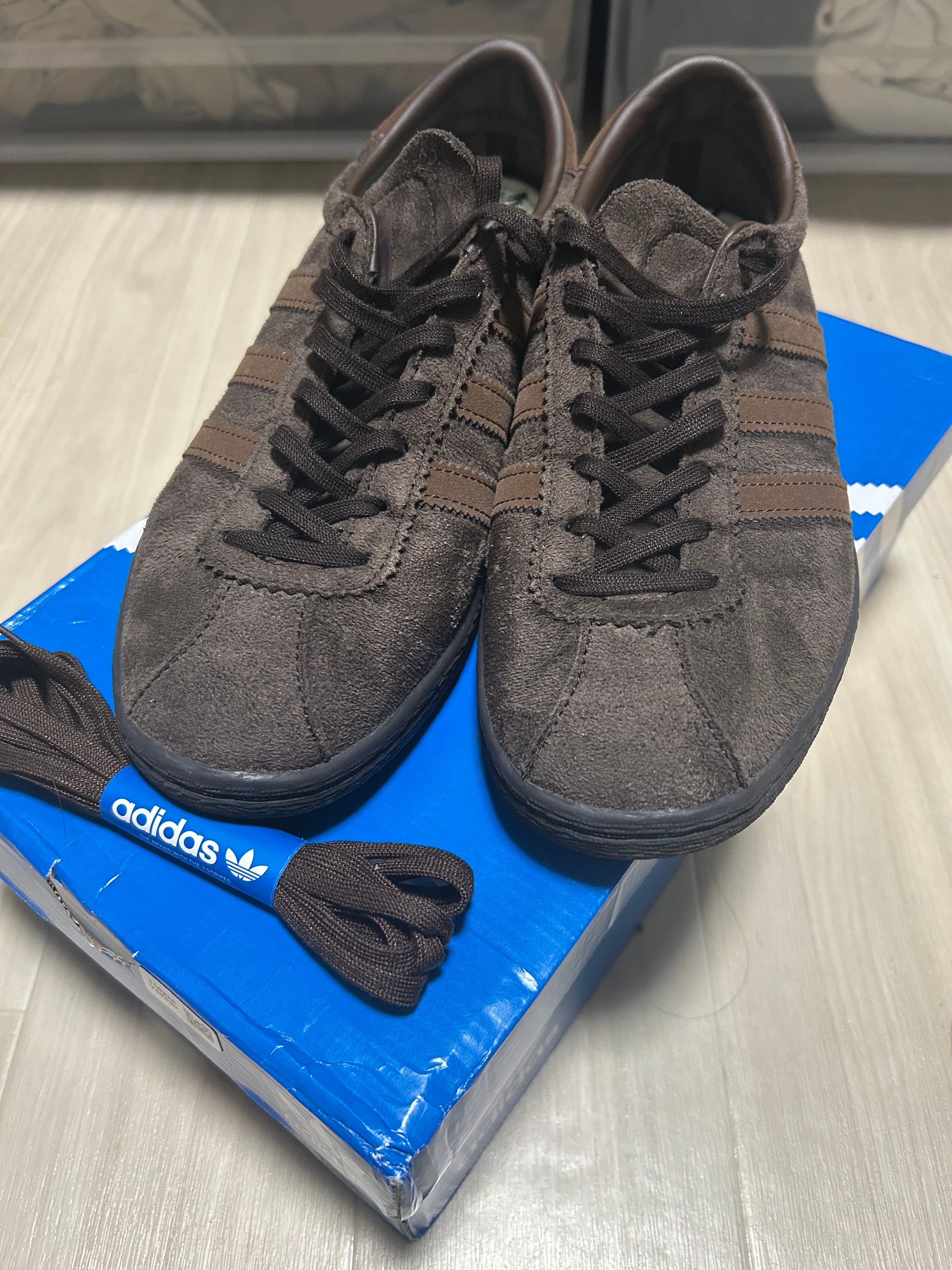 adidas Tobacco Gruen "Dark Brown"