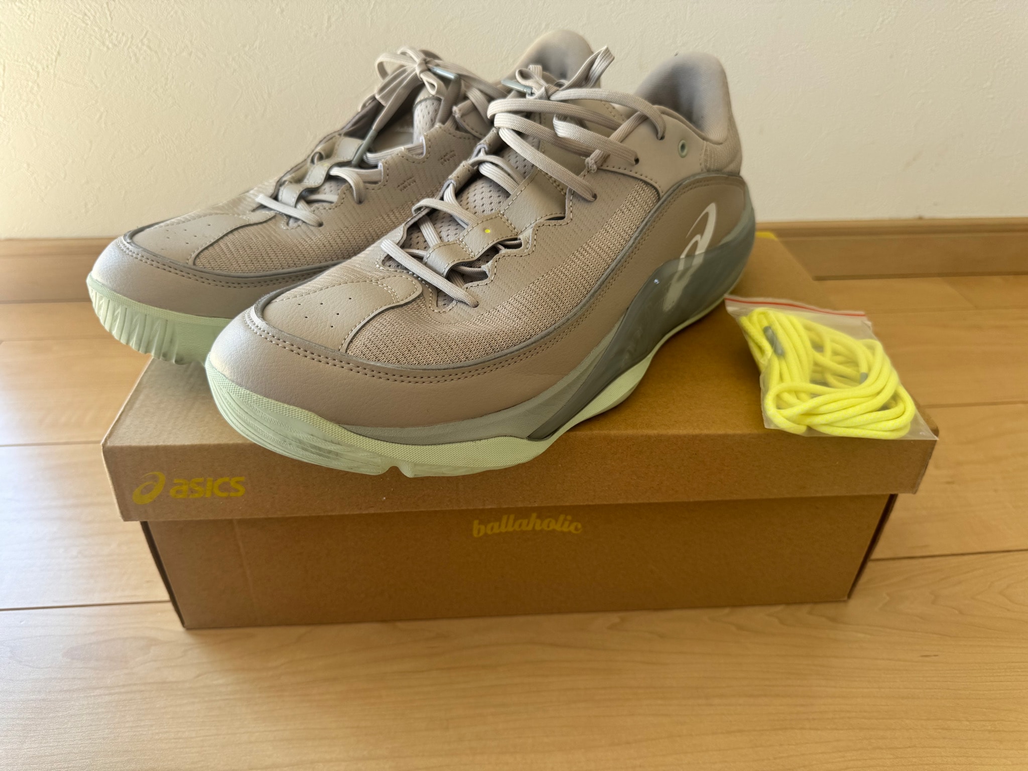 ballaholic × Asics Unpre Ars Low 3 "Simply Taupe/White"