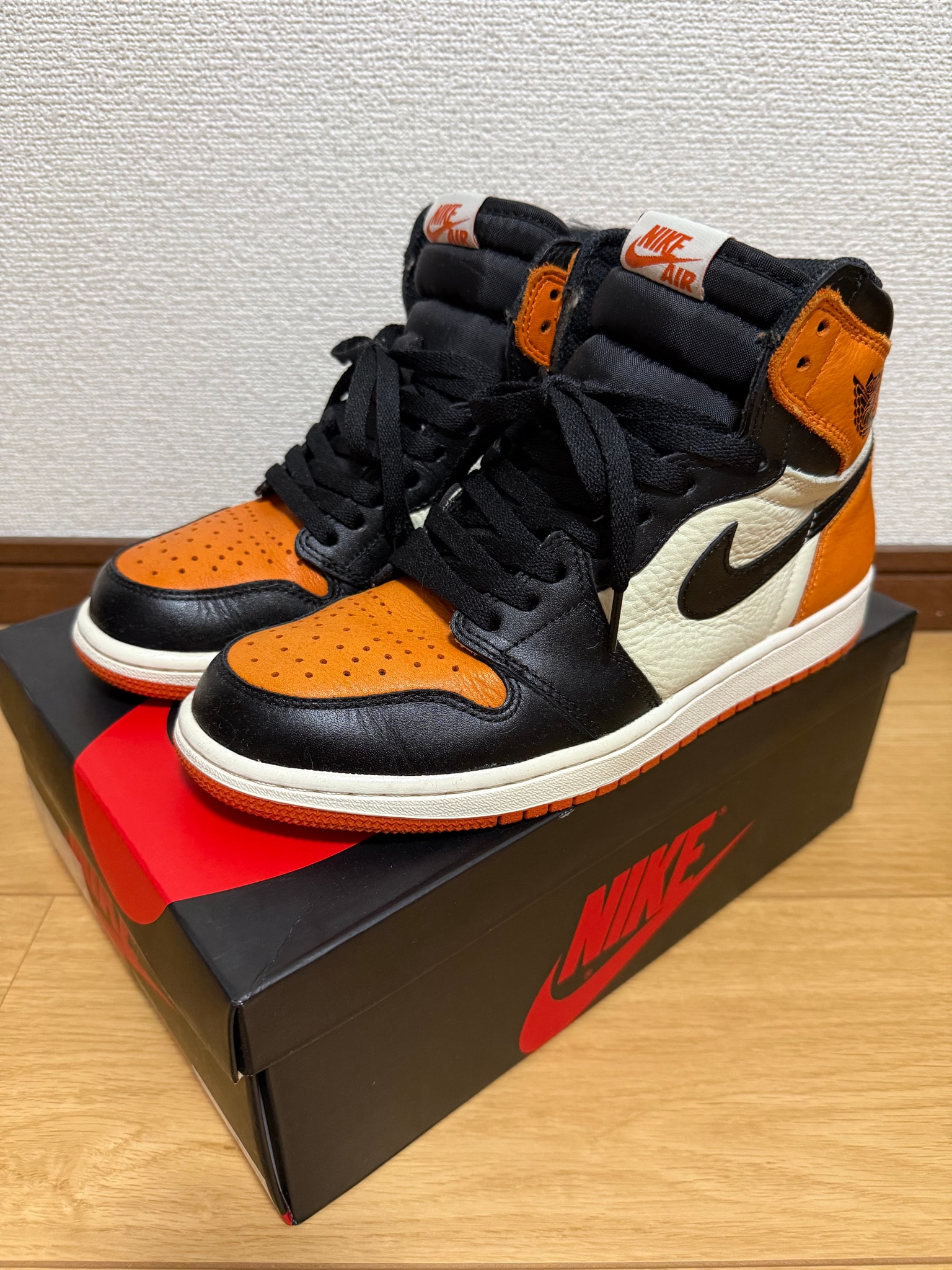 Nike Air Jordan 1 Retro High OG "Shattered Backboard" (2015)