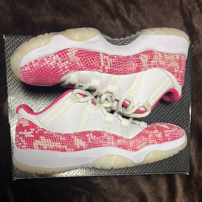 Nike Women's Air Jordan 11 Low "Snakeskin Pink"