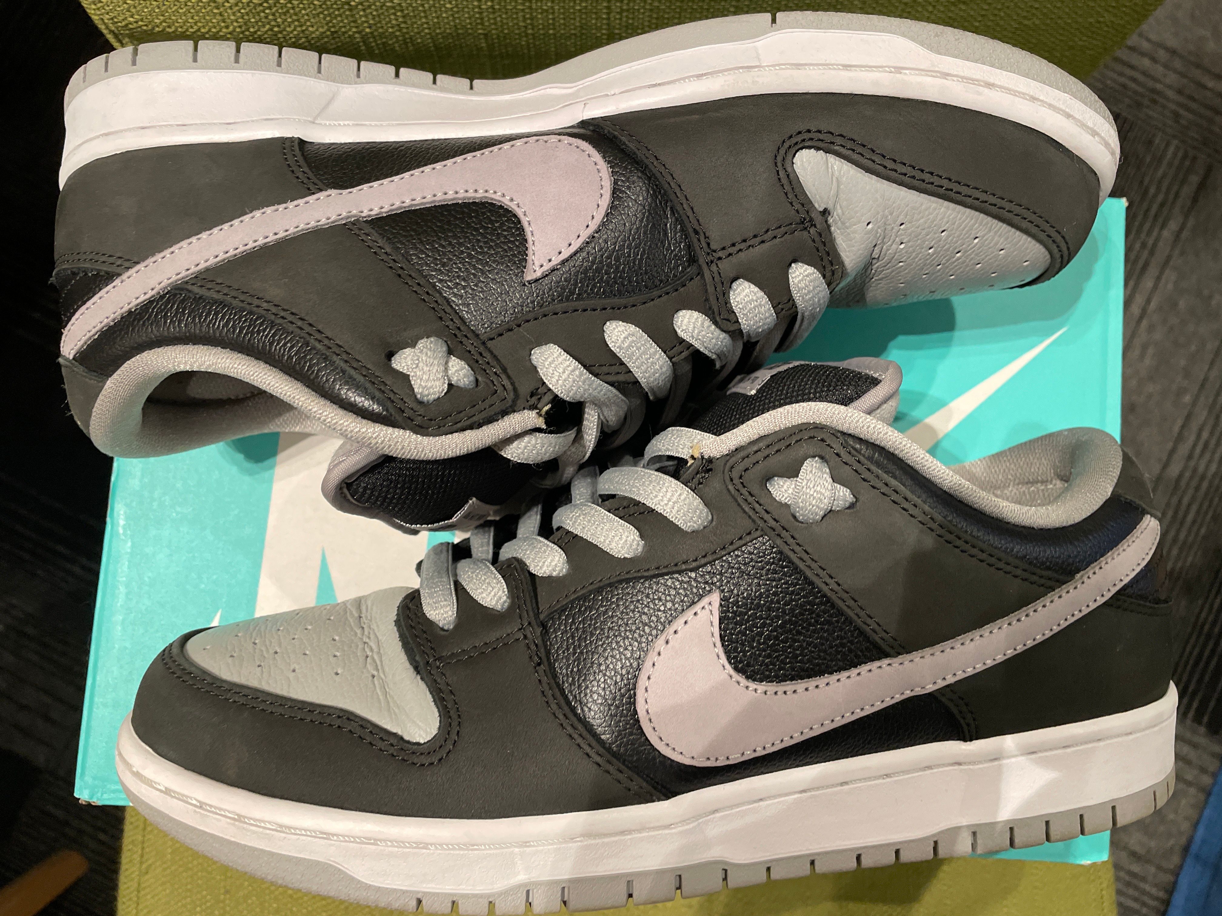 Nike SB Dunk Low "Shadow"