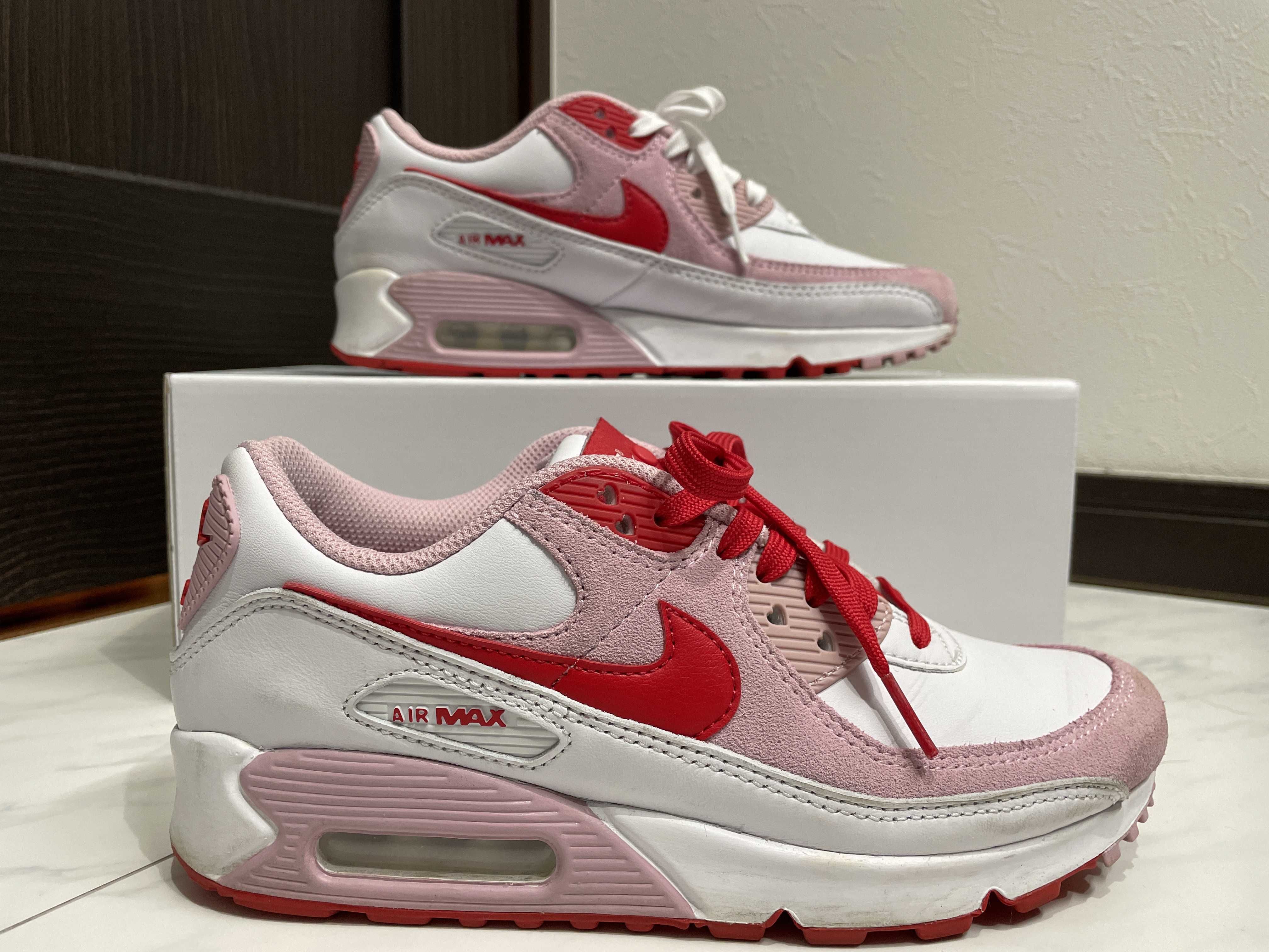 Nike Women's Air Max 90 "Valentine’s Day"